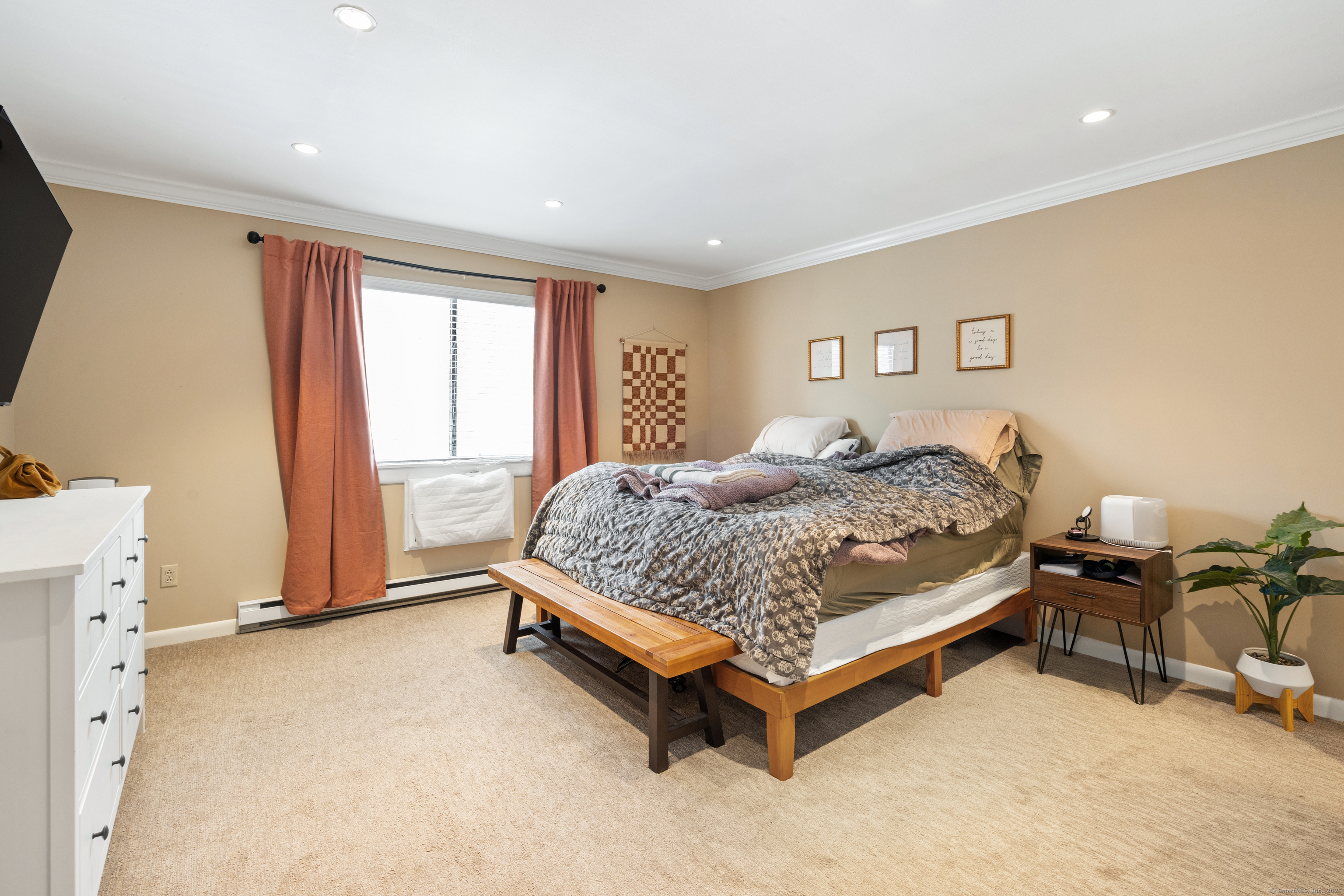 97 Richards Avenue APT B16