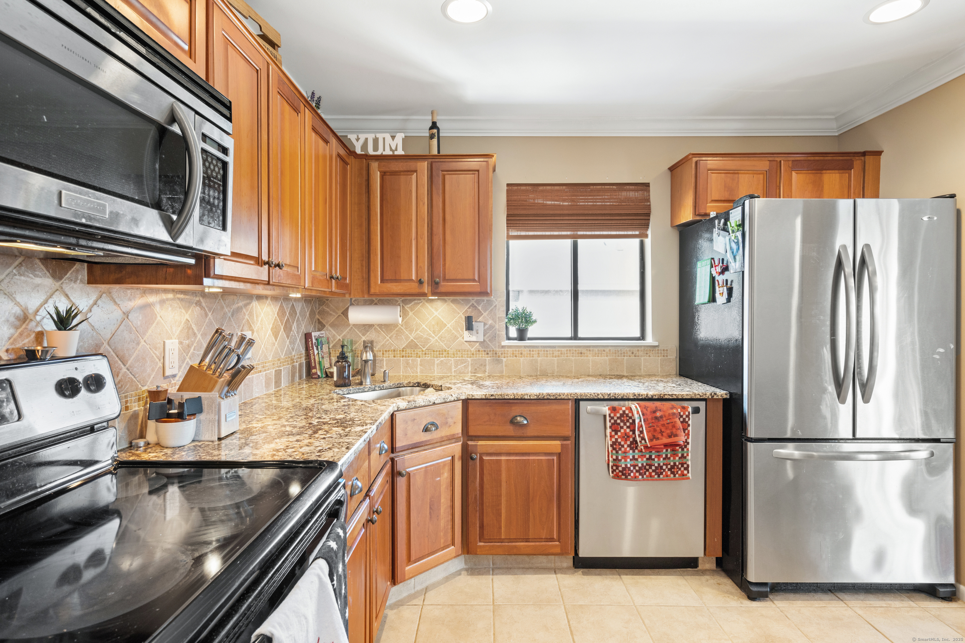 97 Richards Avenue APT B16