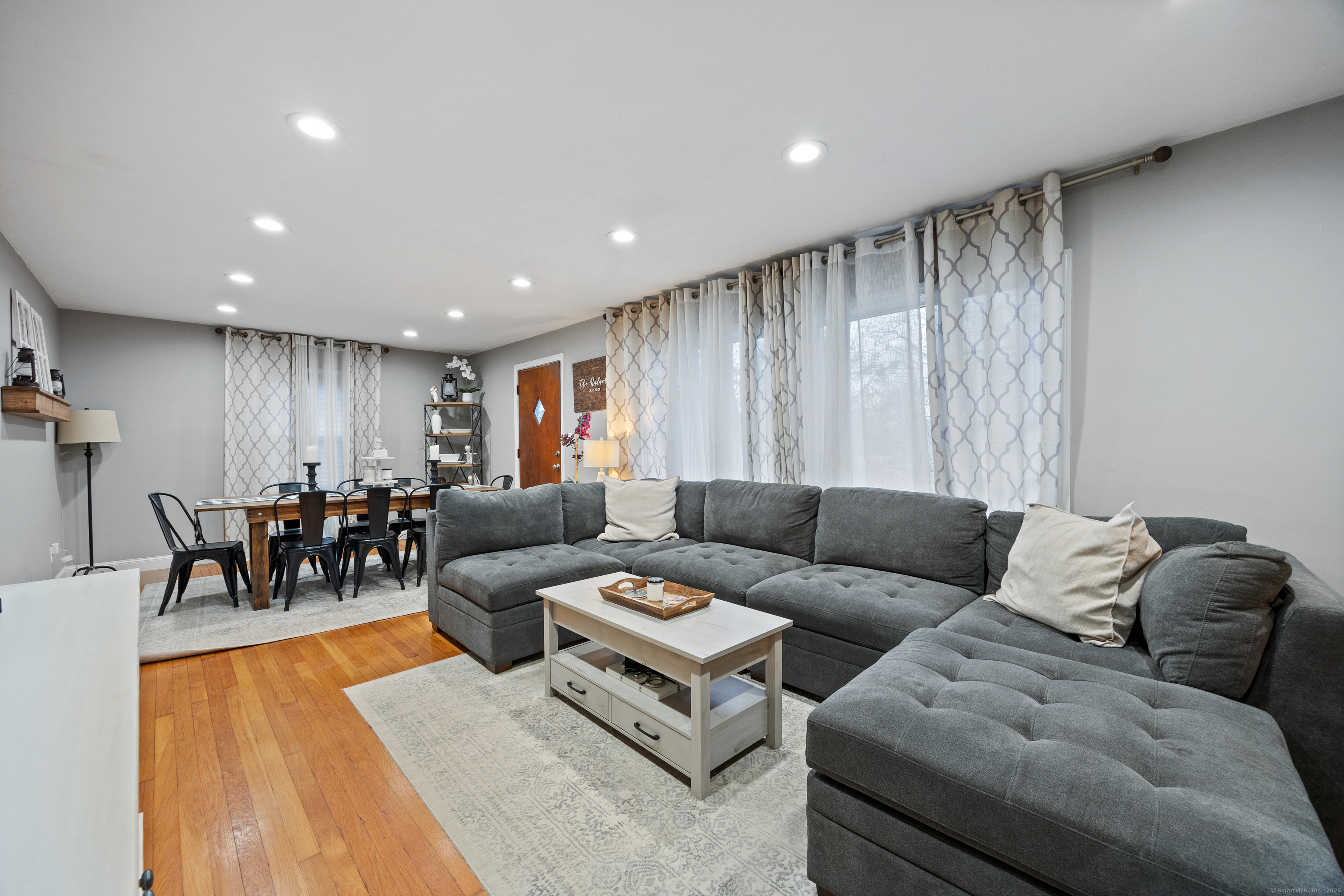 36 Mayview Avenue