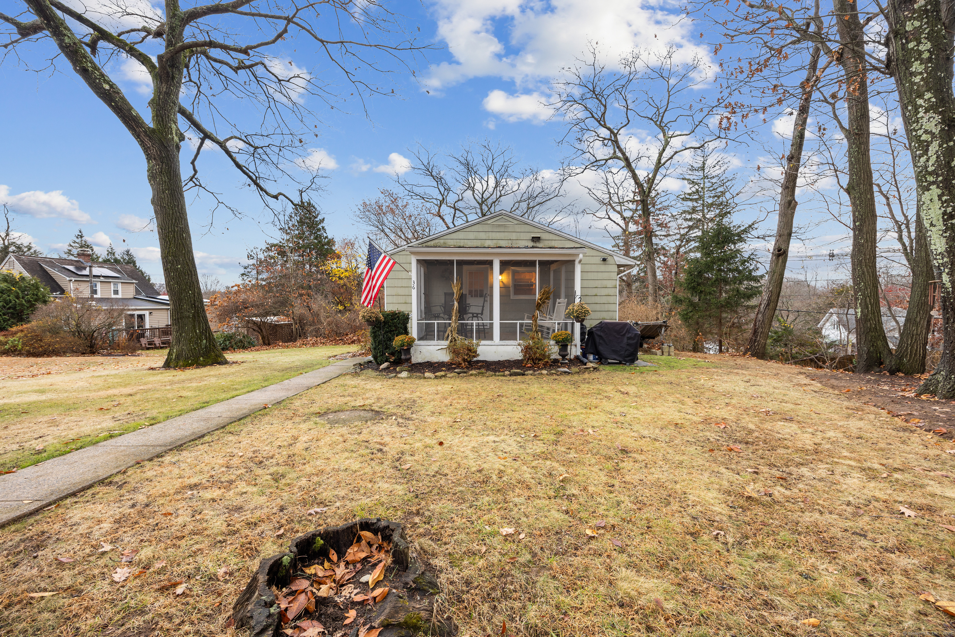 36 Mayview Avenue