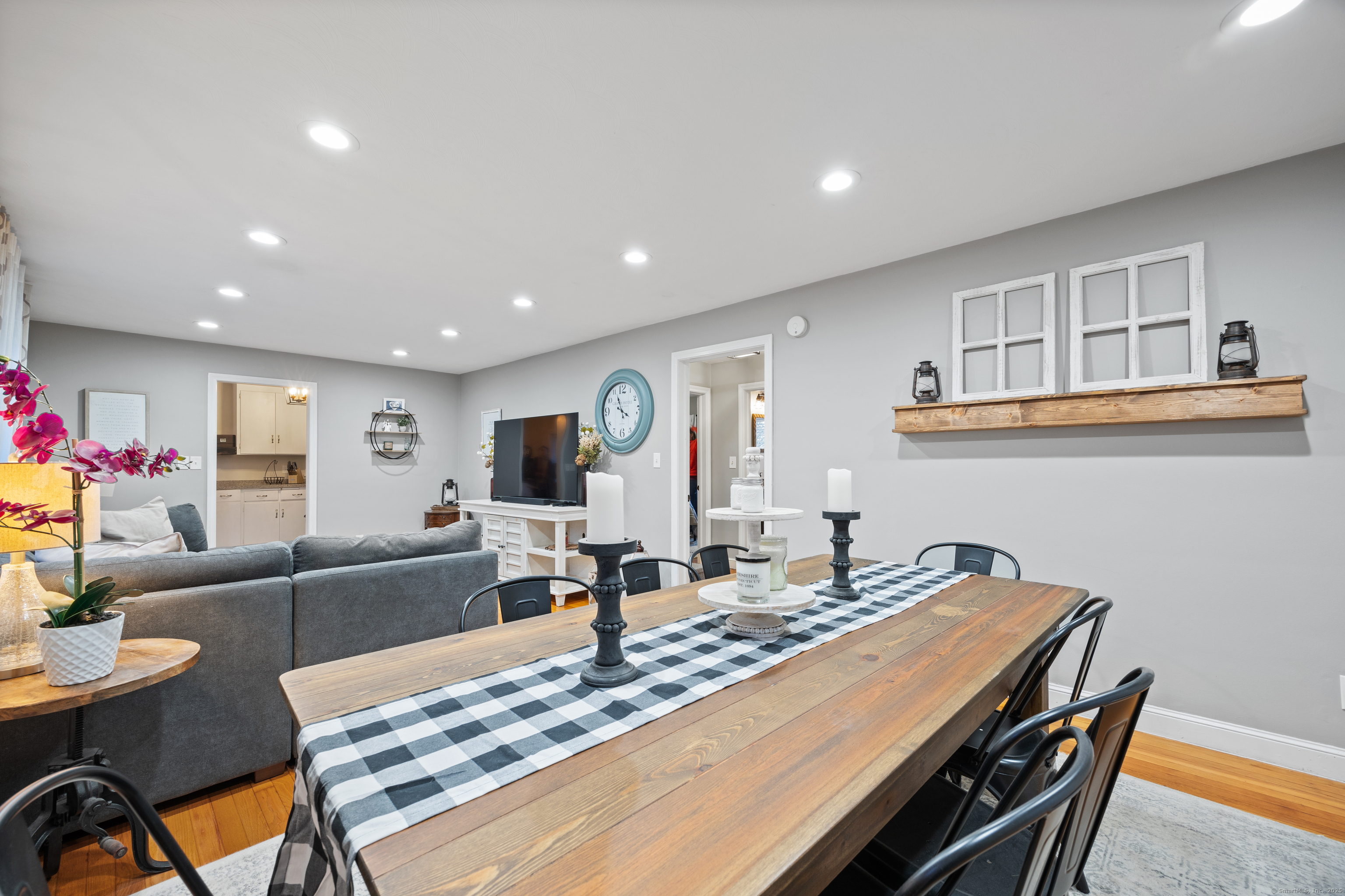 36 Mayview Avenue