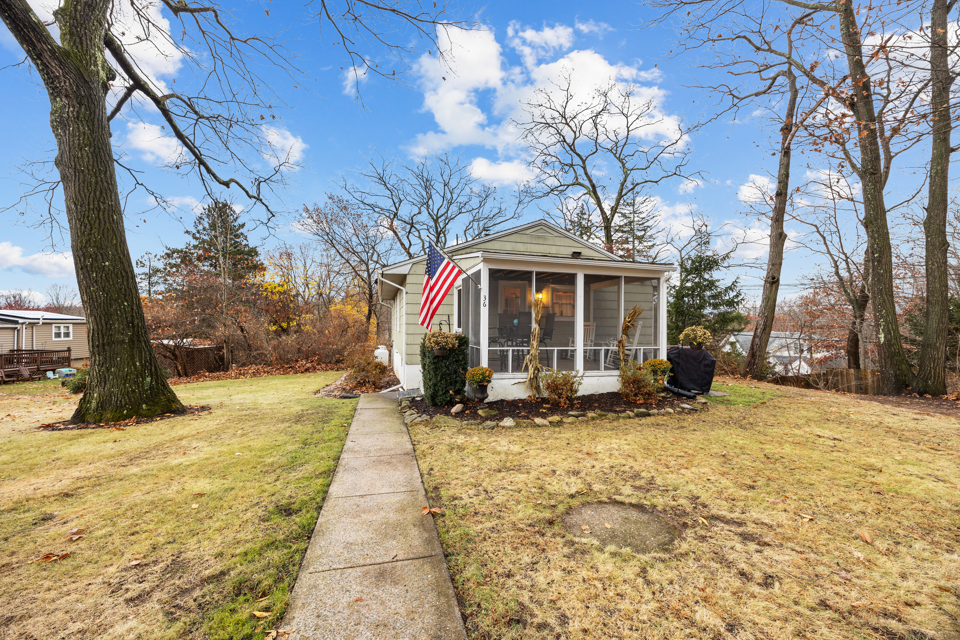 36 Mayview Avenue