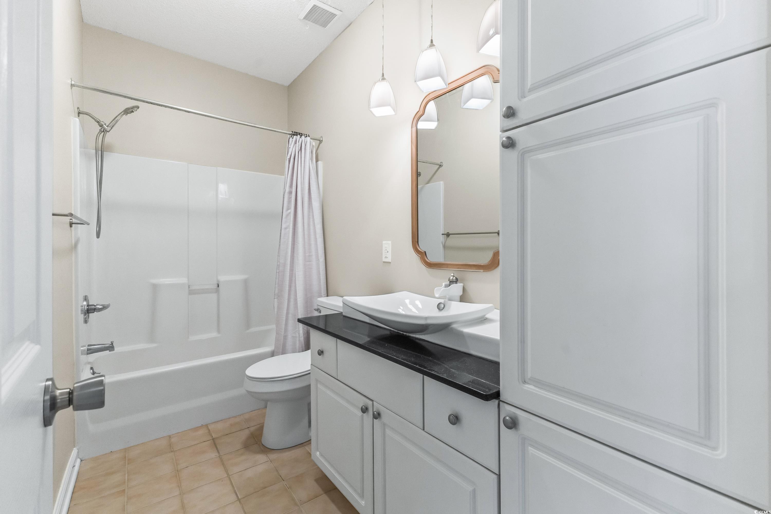 9749 Leyland Dr. Unit: 10
