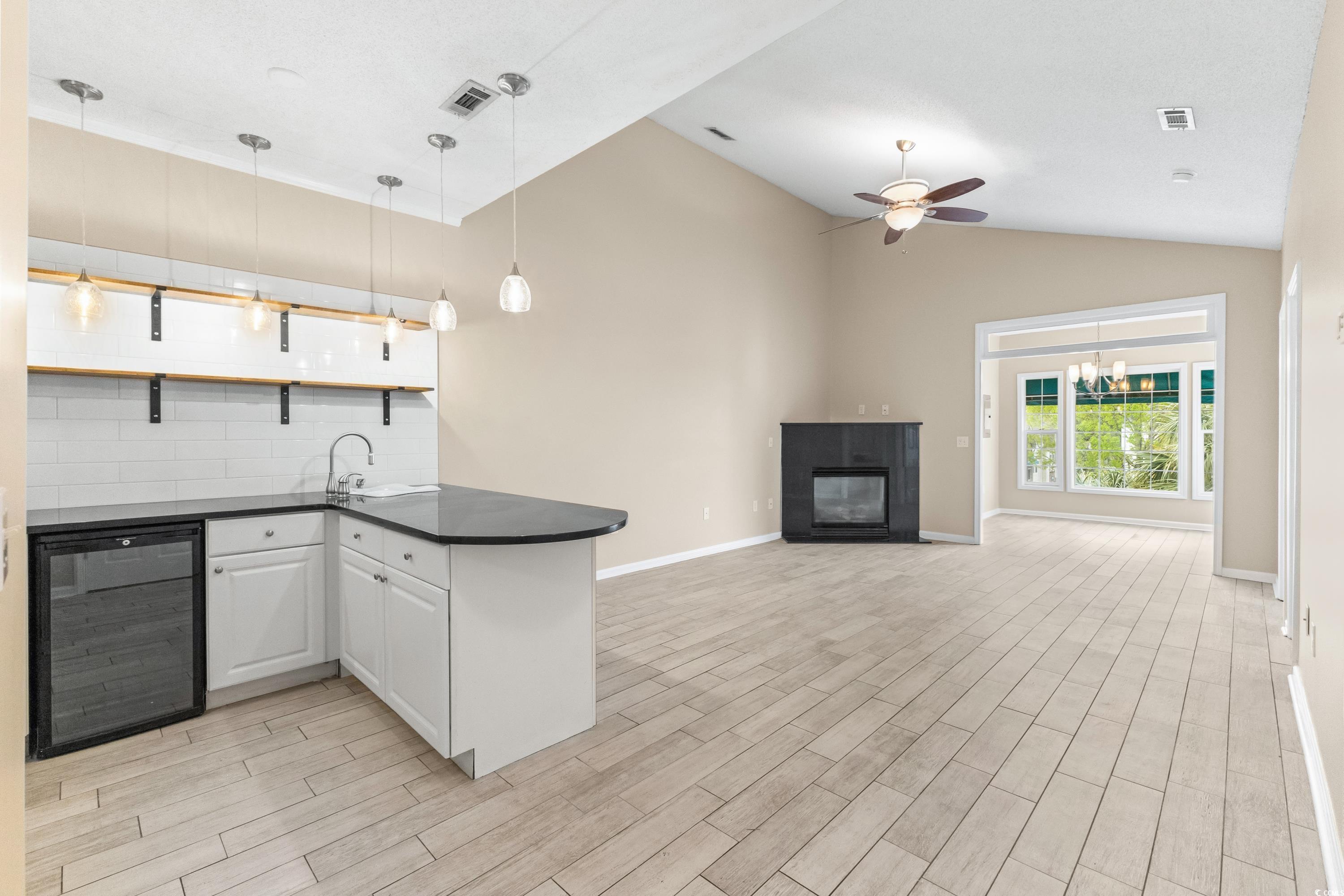 9749 Leyland Dr. Unit: 10