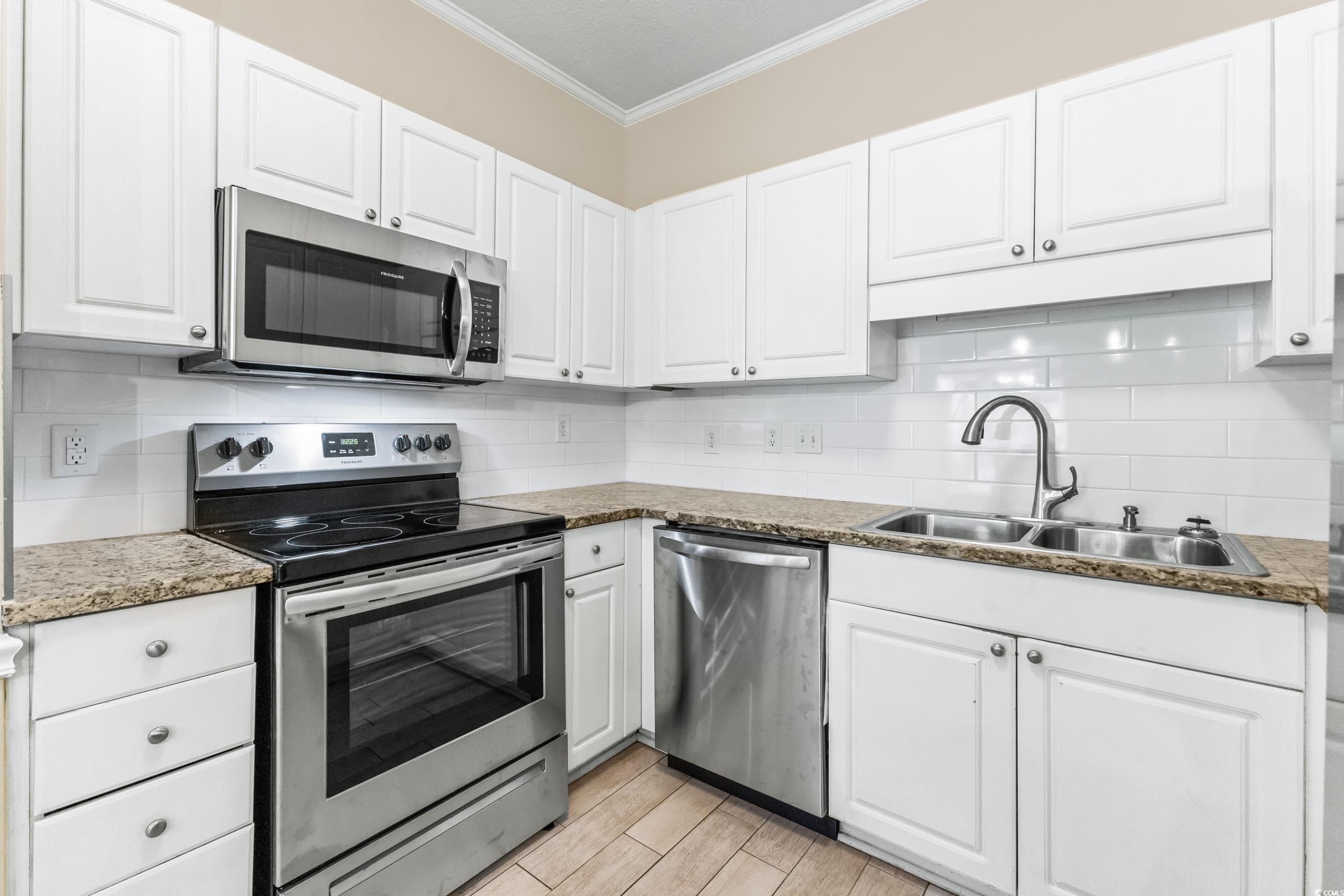 9749 Leyland Dr. Unit: 10