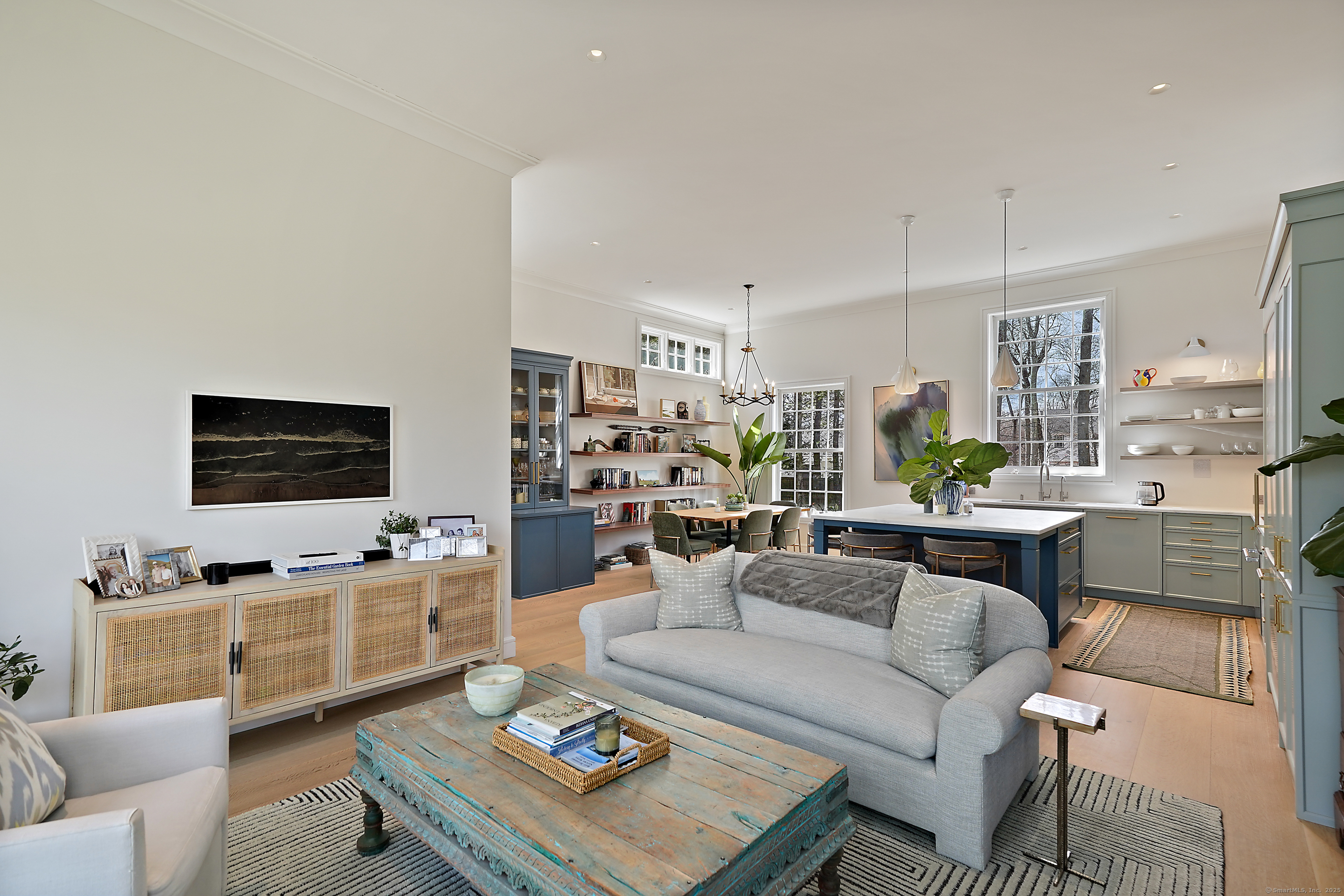 8 Twin Circle Drive