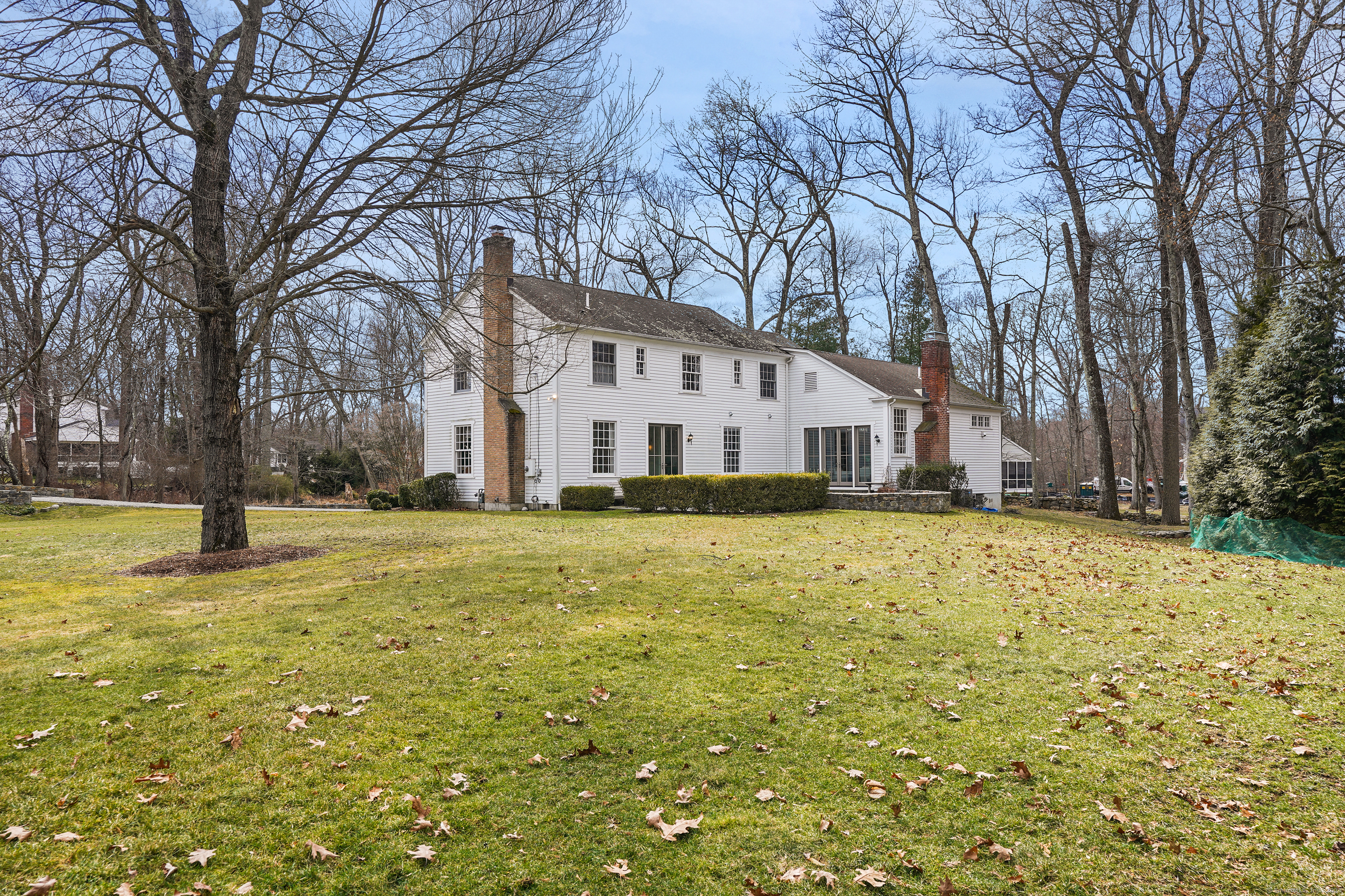 8 Twin Circle Drive