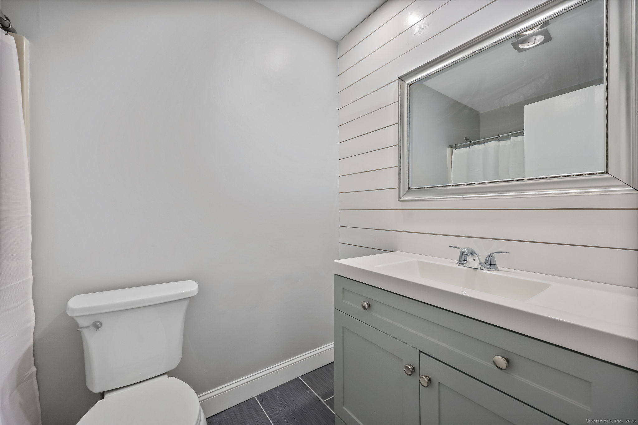 94 Washington Street APT 3