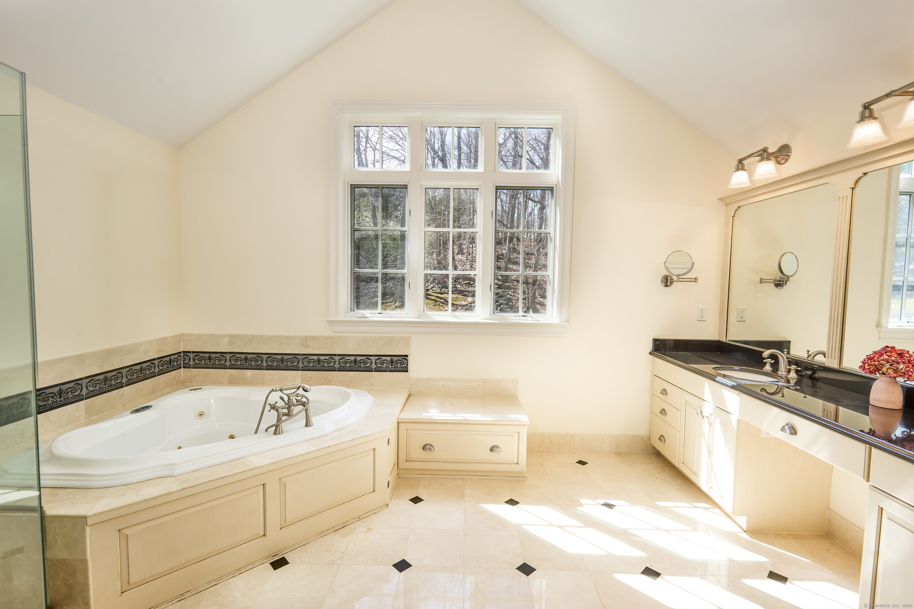 10 Winthrop Hills