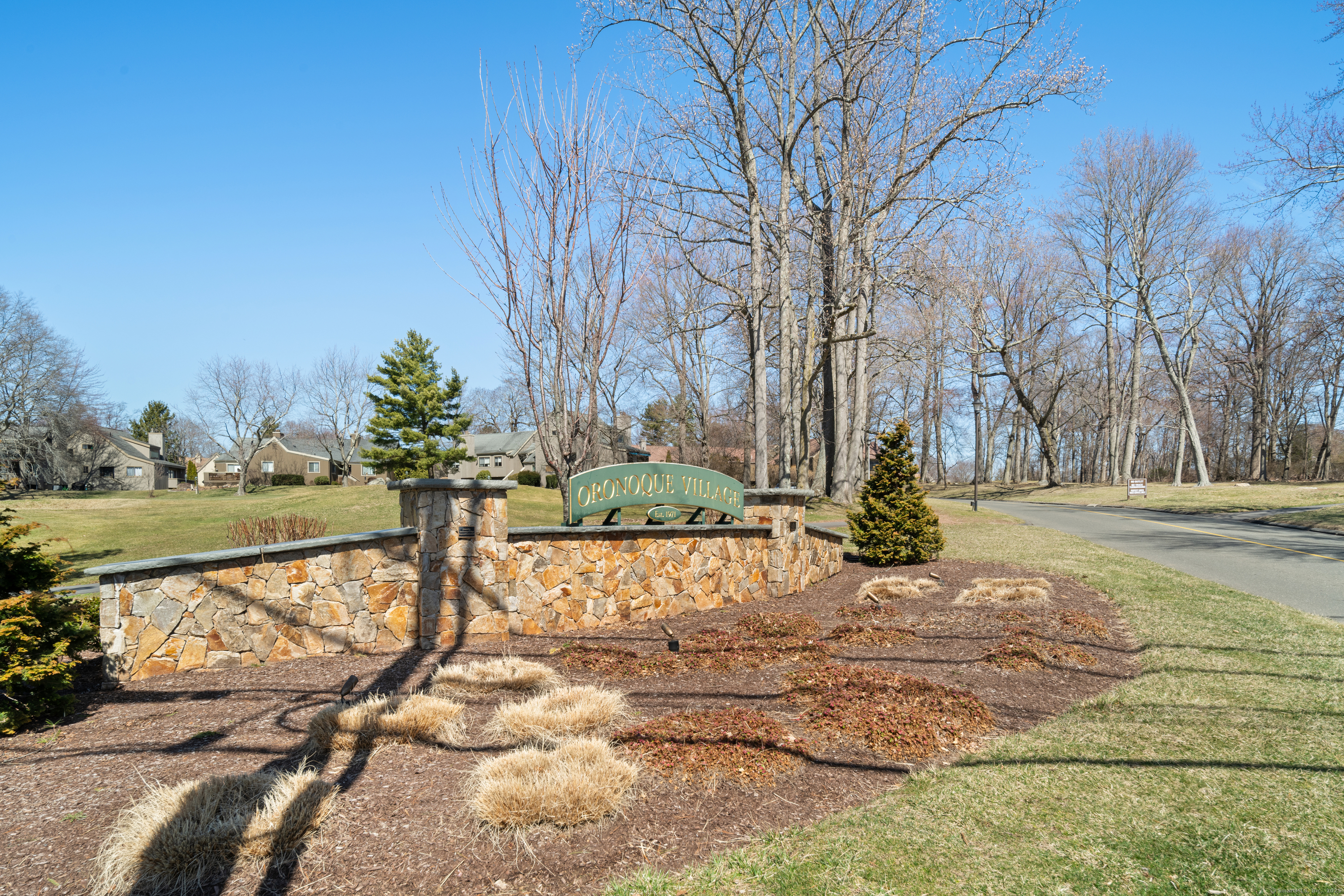 488 Commanche Lane A