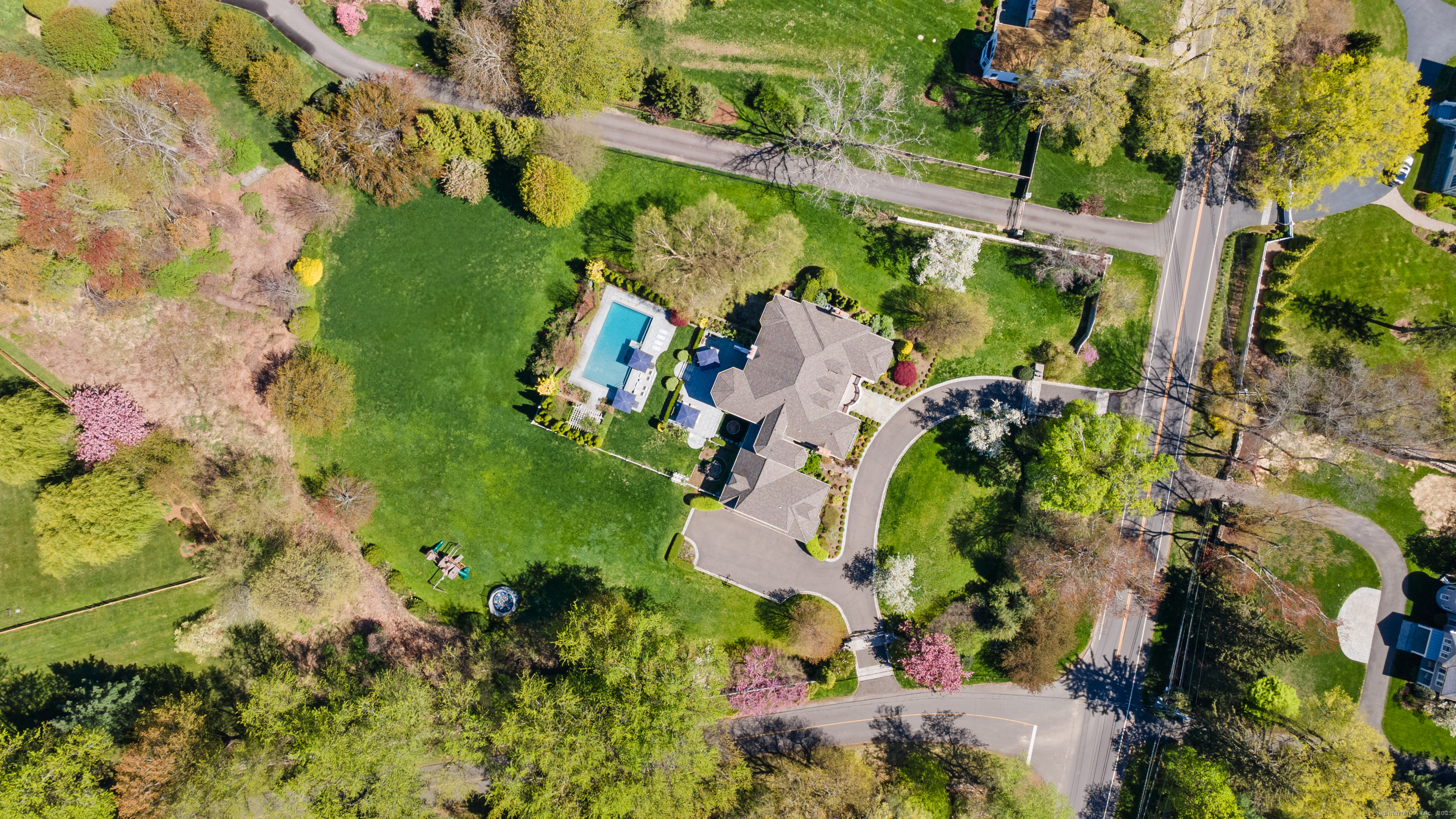 355 Greens Farms Road