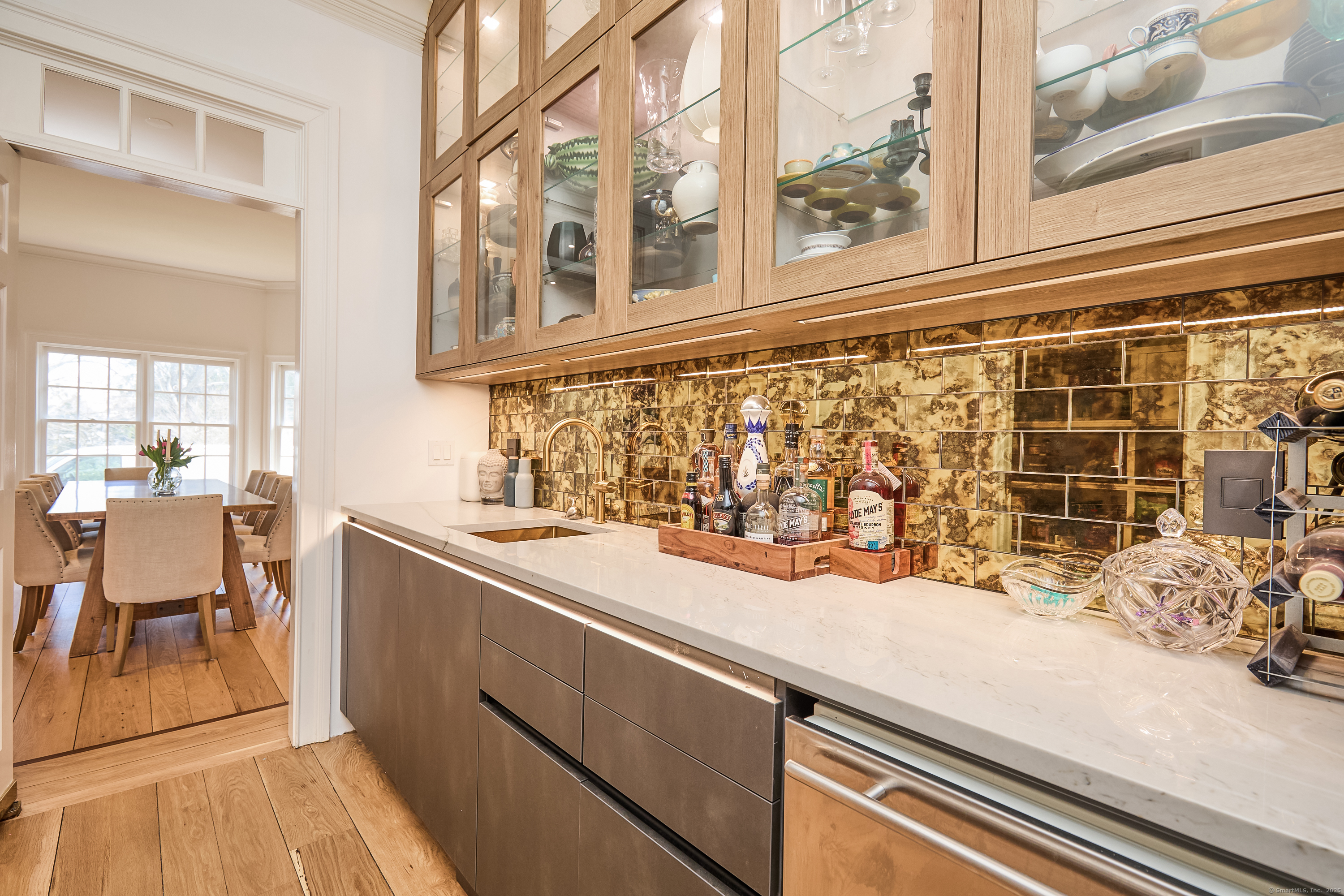 355 Greens Farms Road