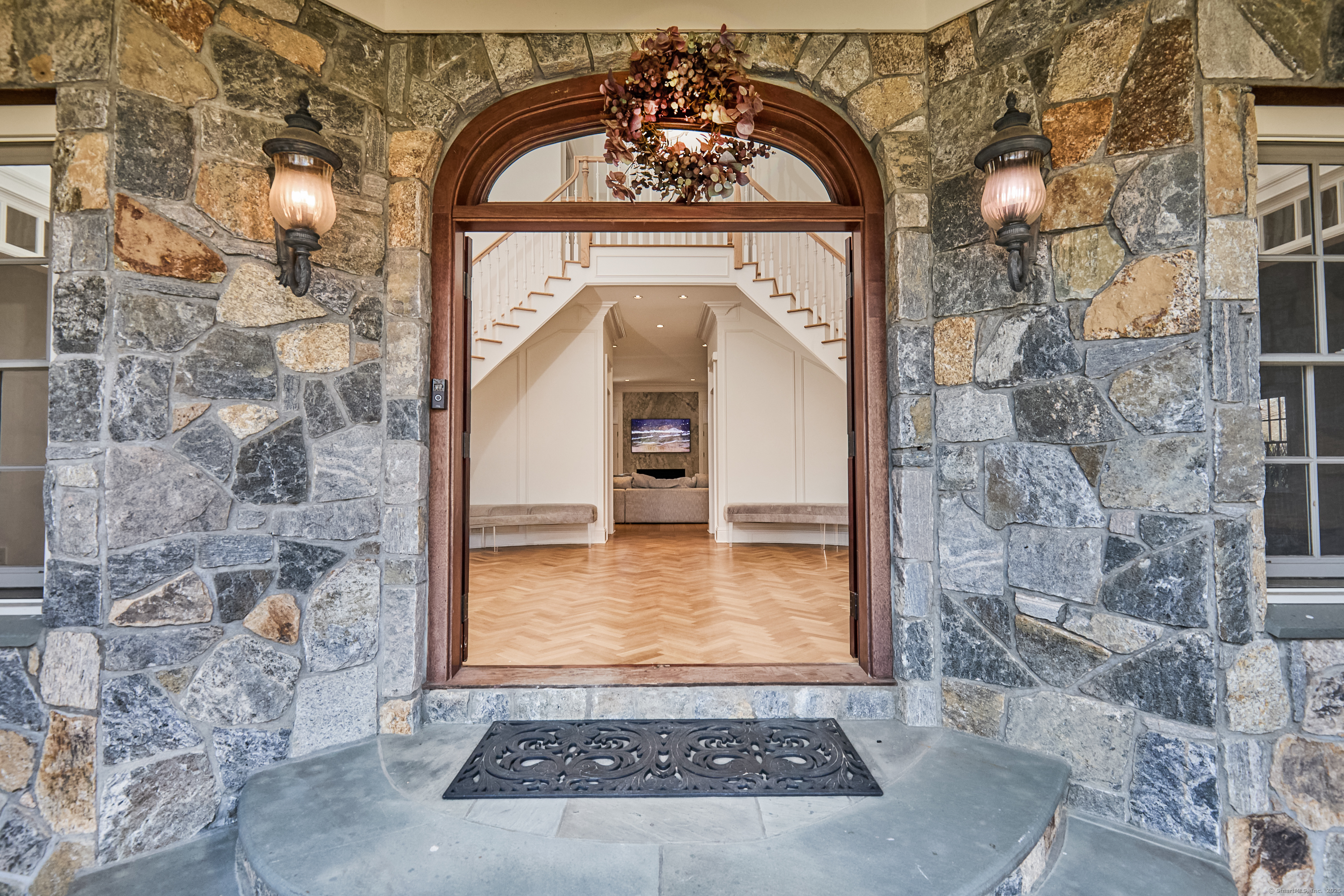 355 Greens Farms Road