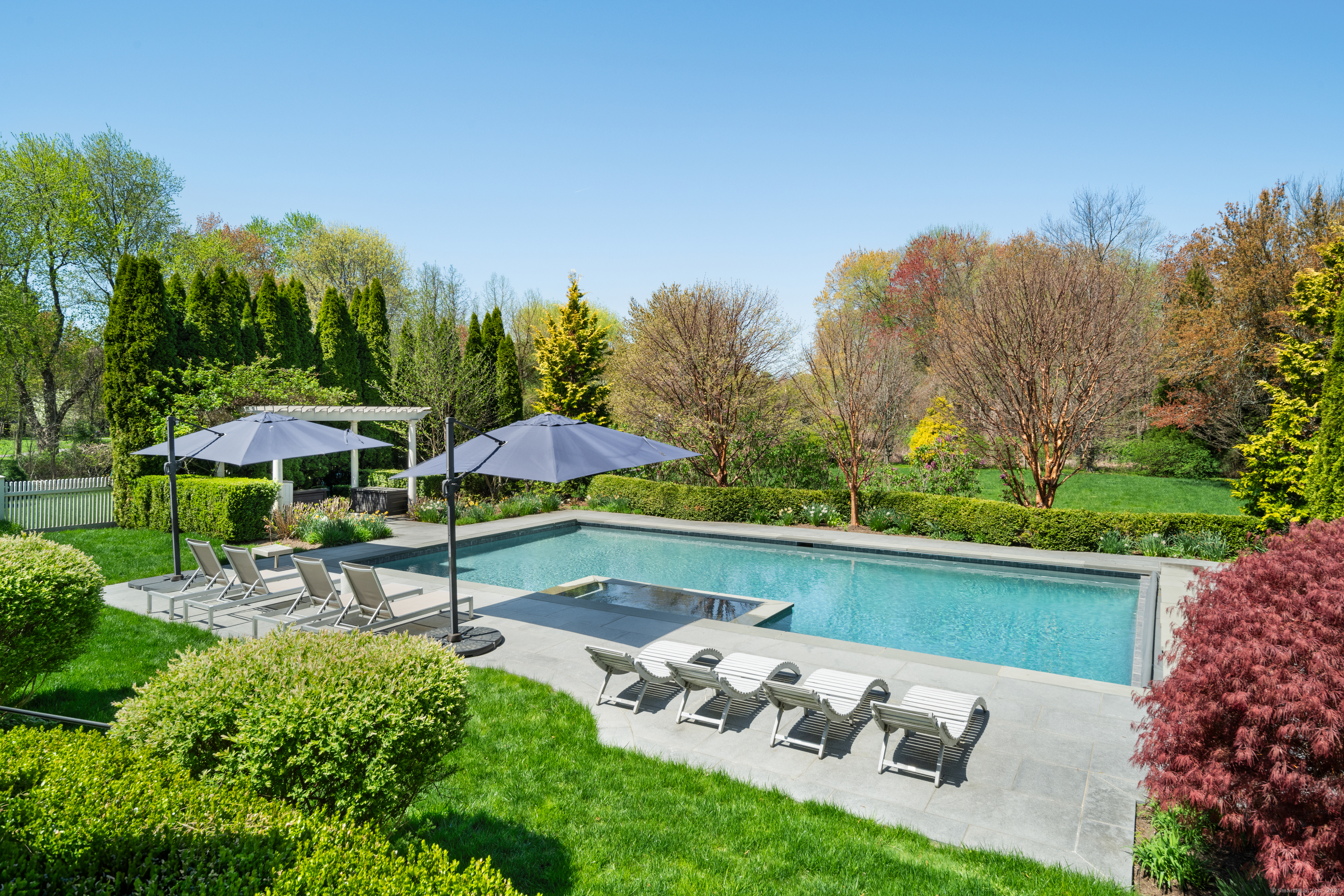 355 Greens Farms Road