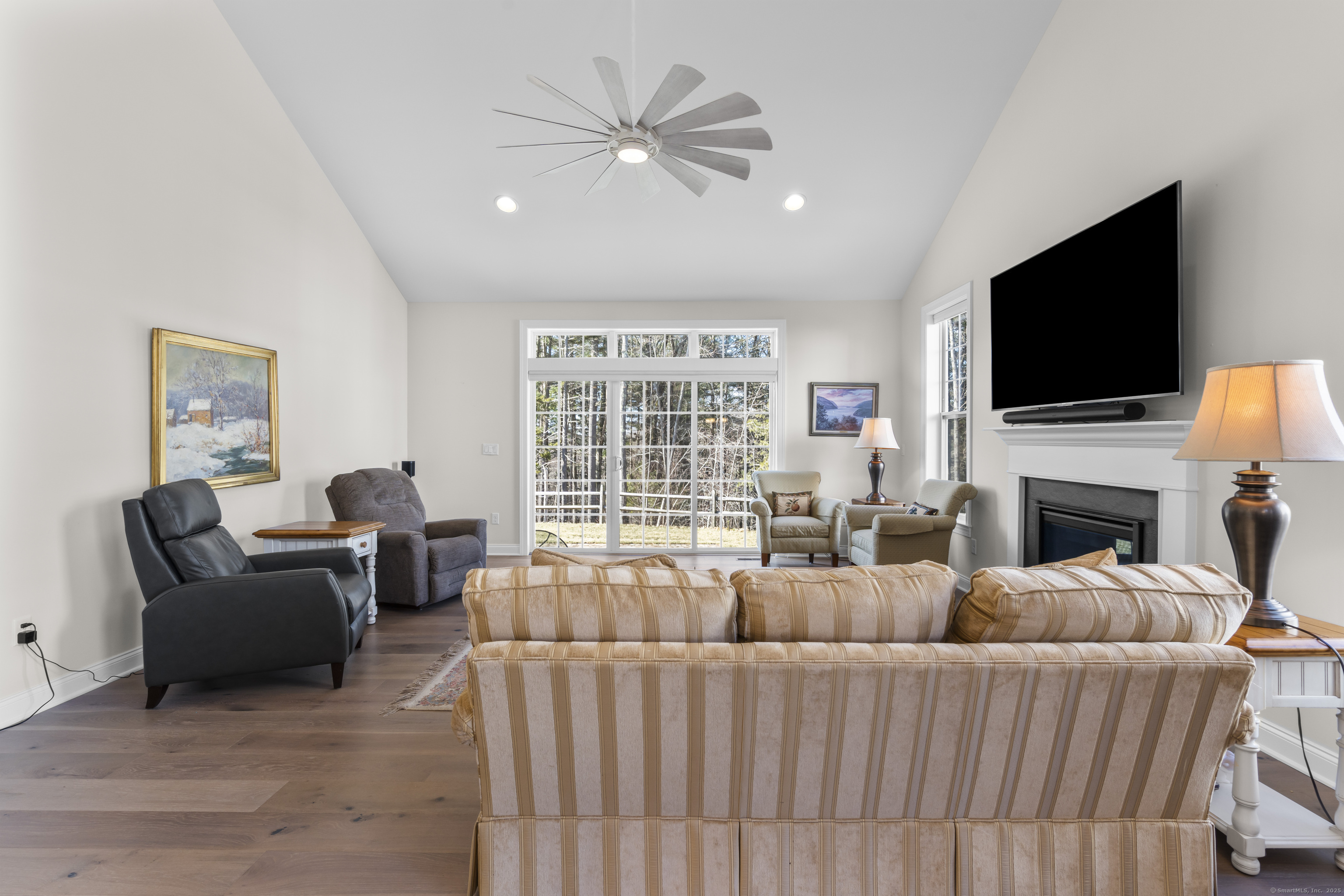180 Ridgewood Drive 219