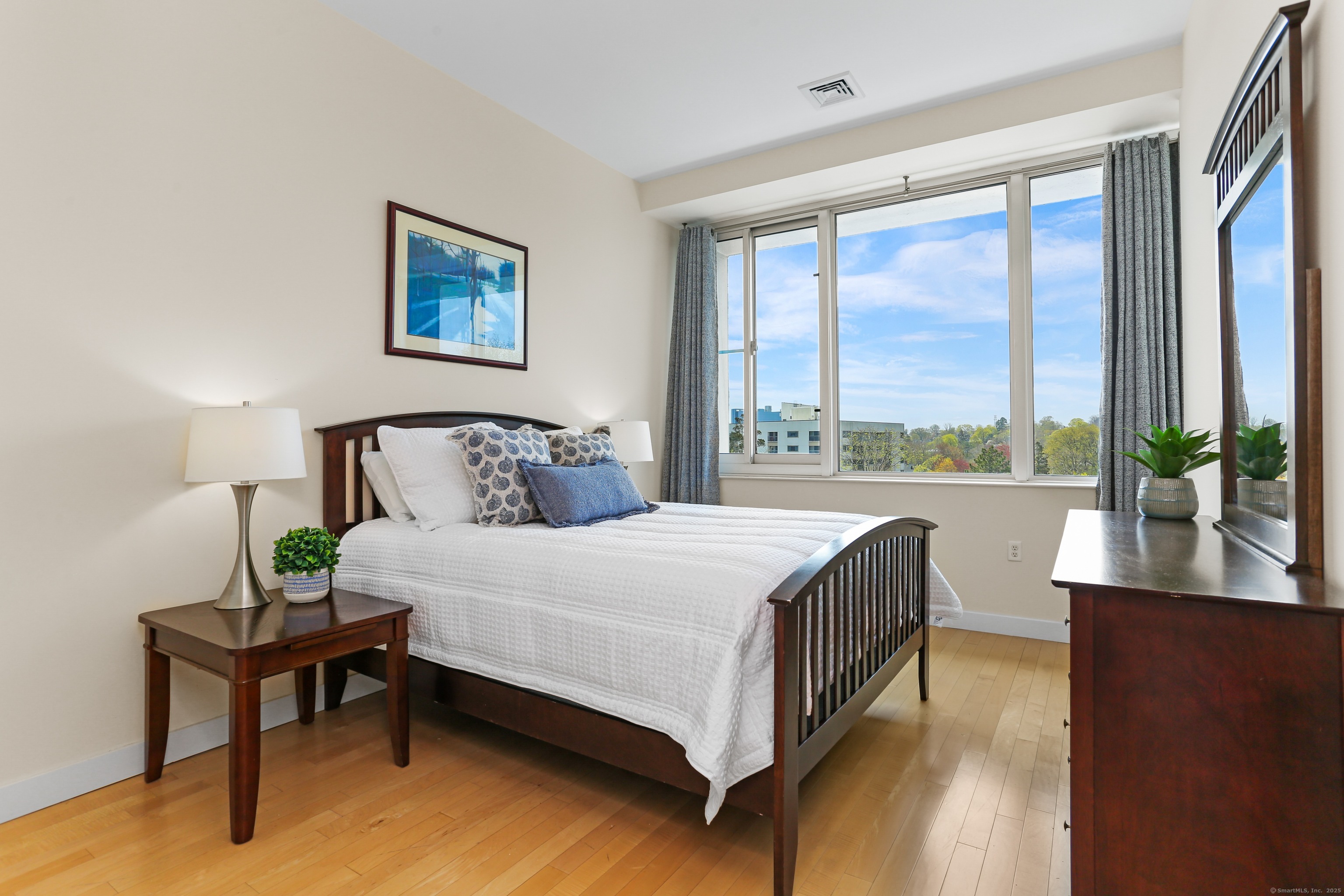 1515 Summer Street 503