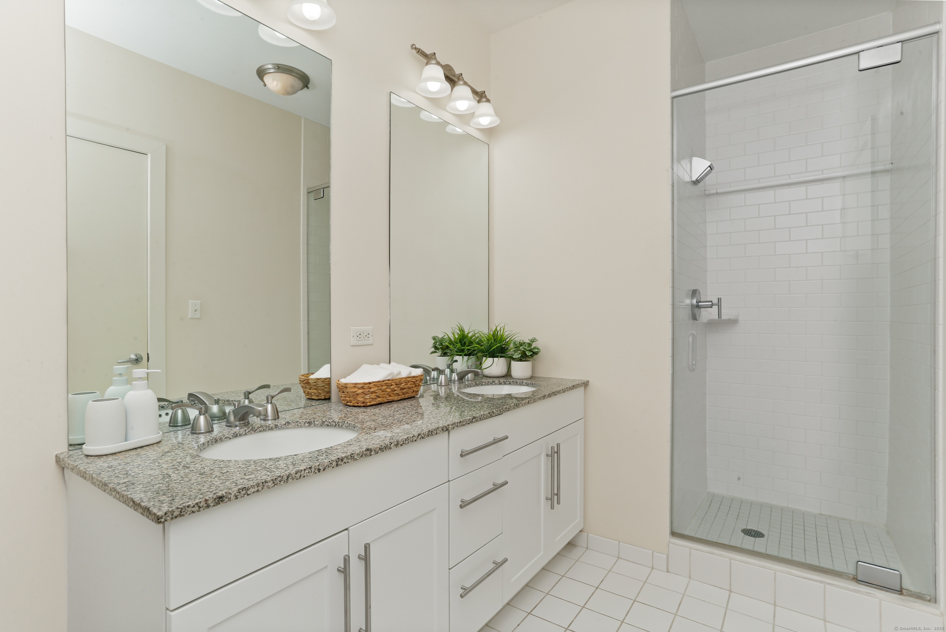1515 Summer Street 503