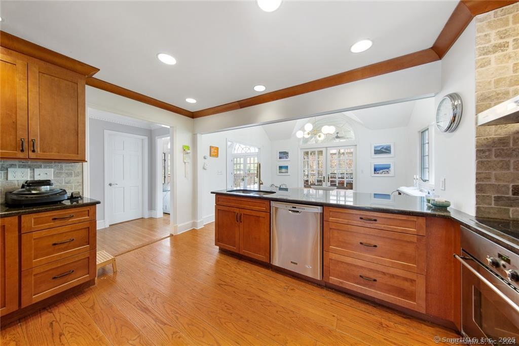 41 Burr Farms Road