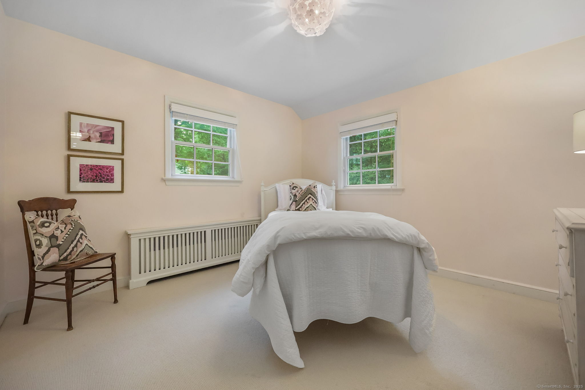6 Weathervane Hill