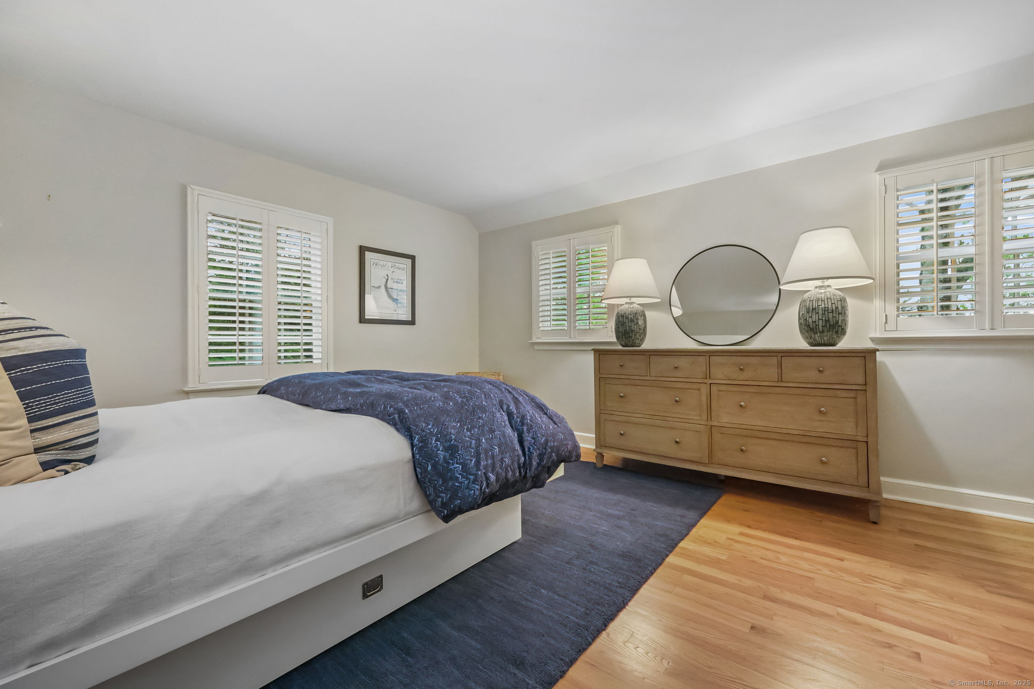 6 Weathervane Hill