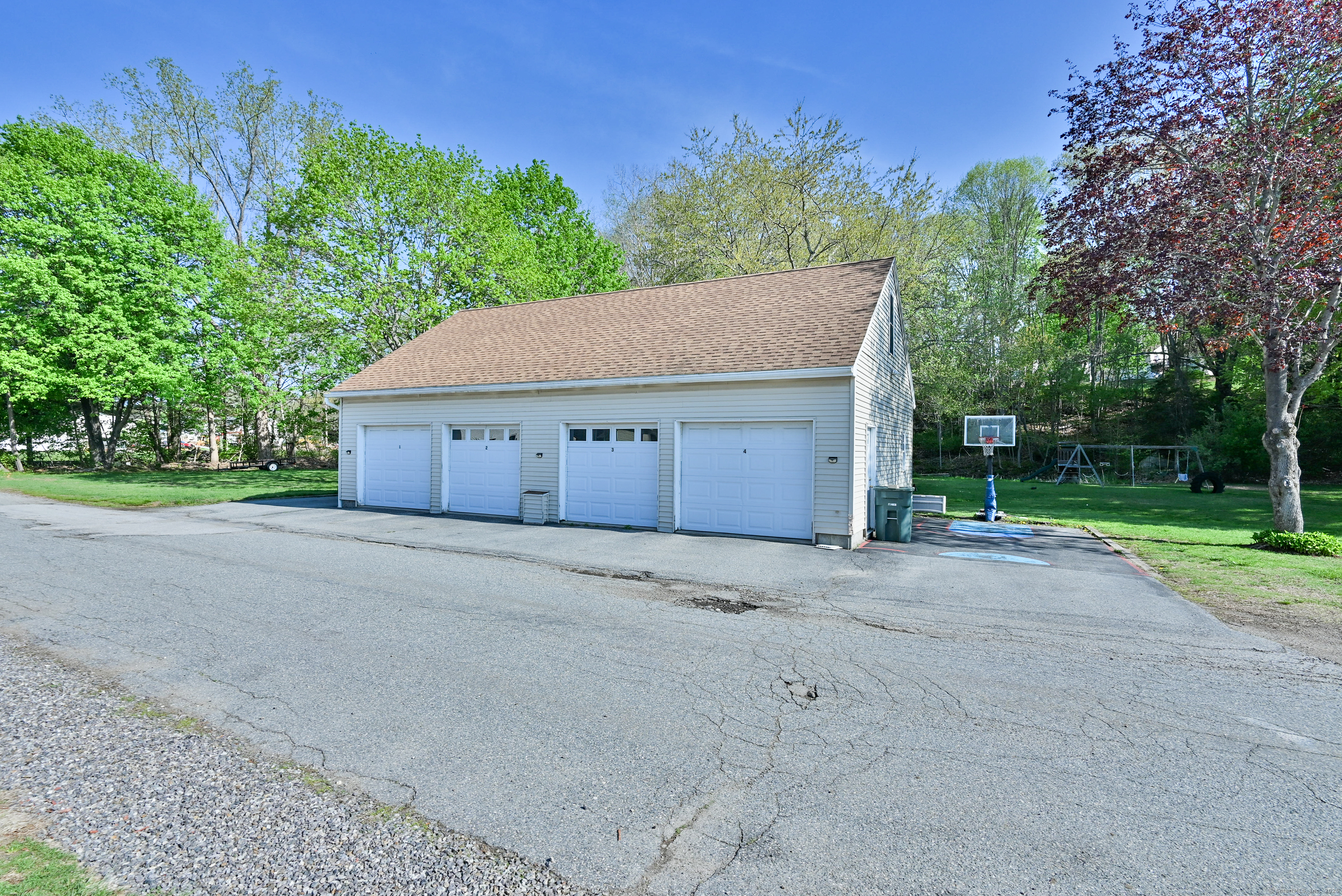 625 Riverside Drive