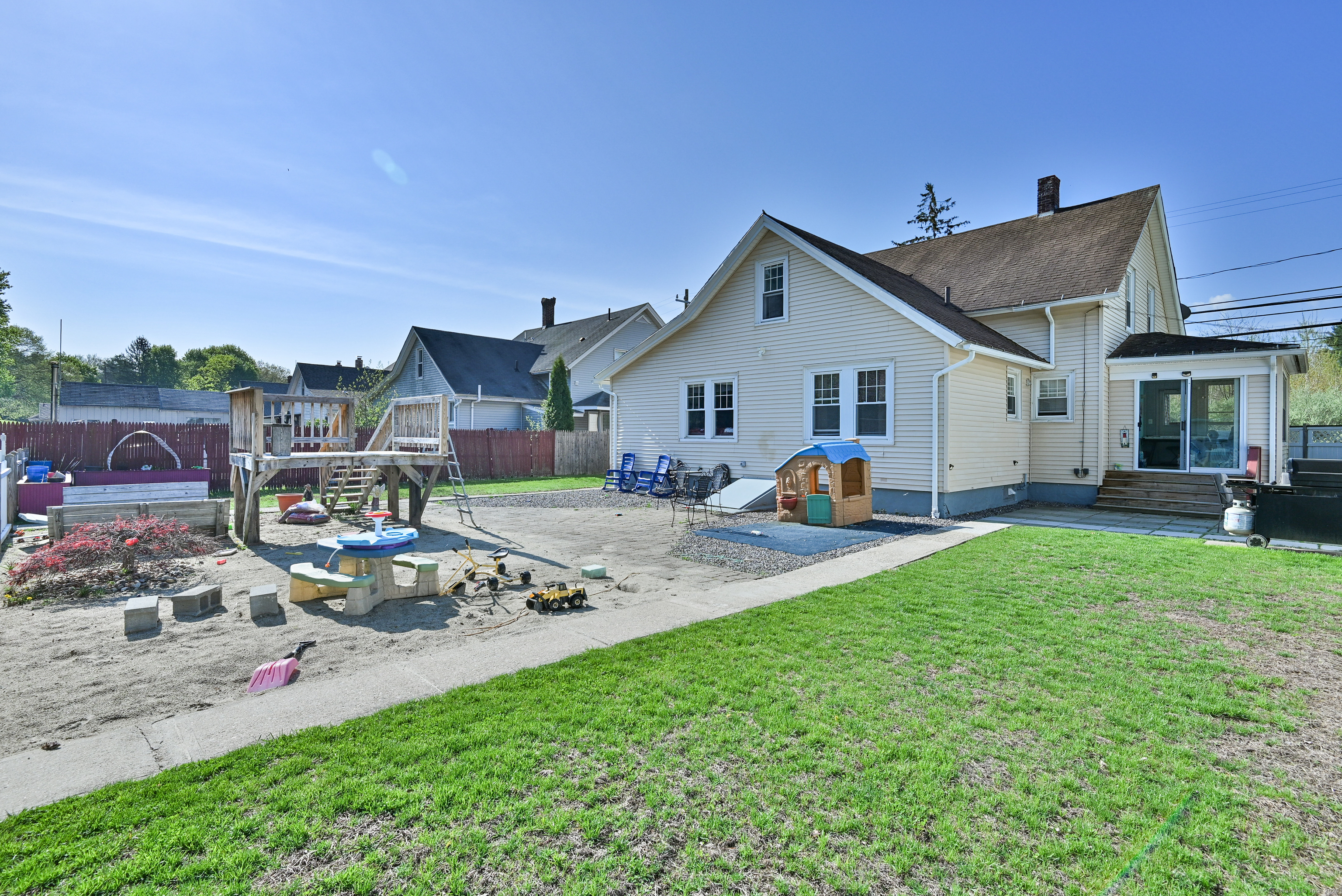 625 Riverside Drive
