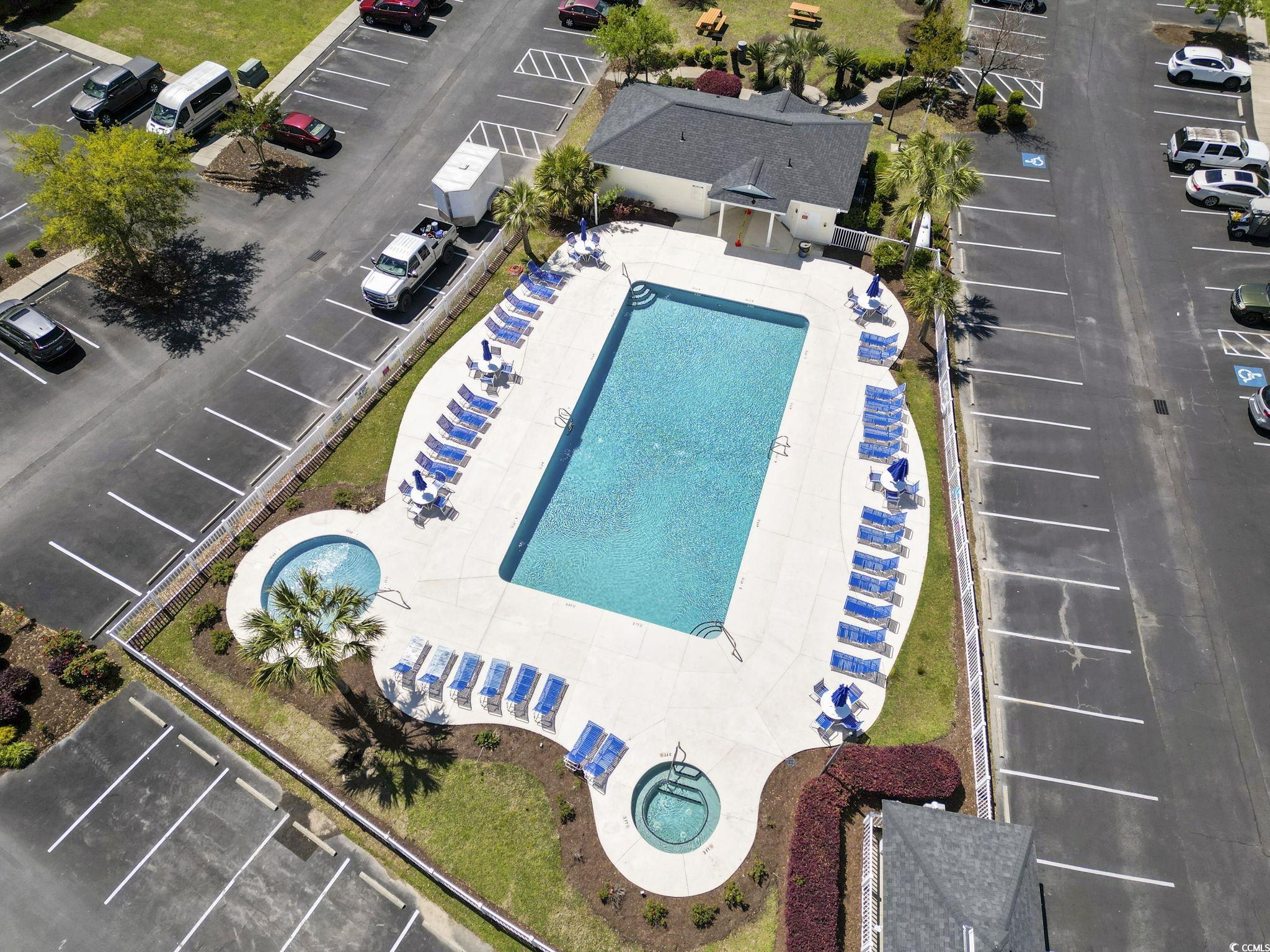 1242 River Oaks Dr. Unit: 18D