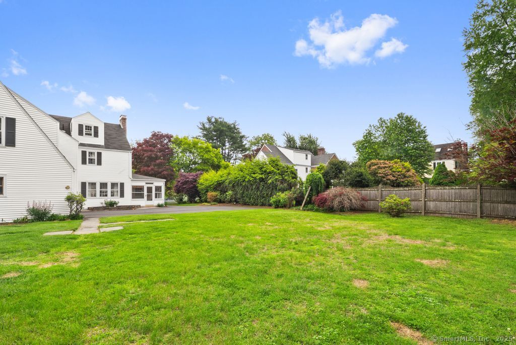 129 Ridgewood Road
