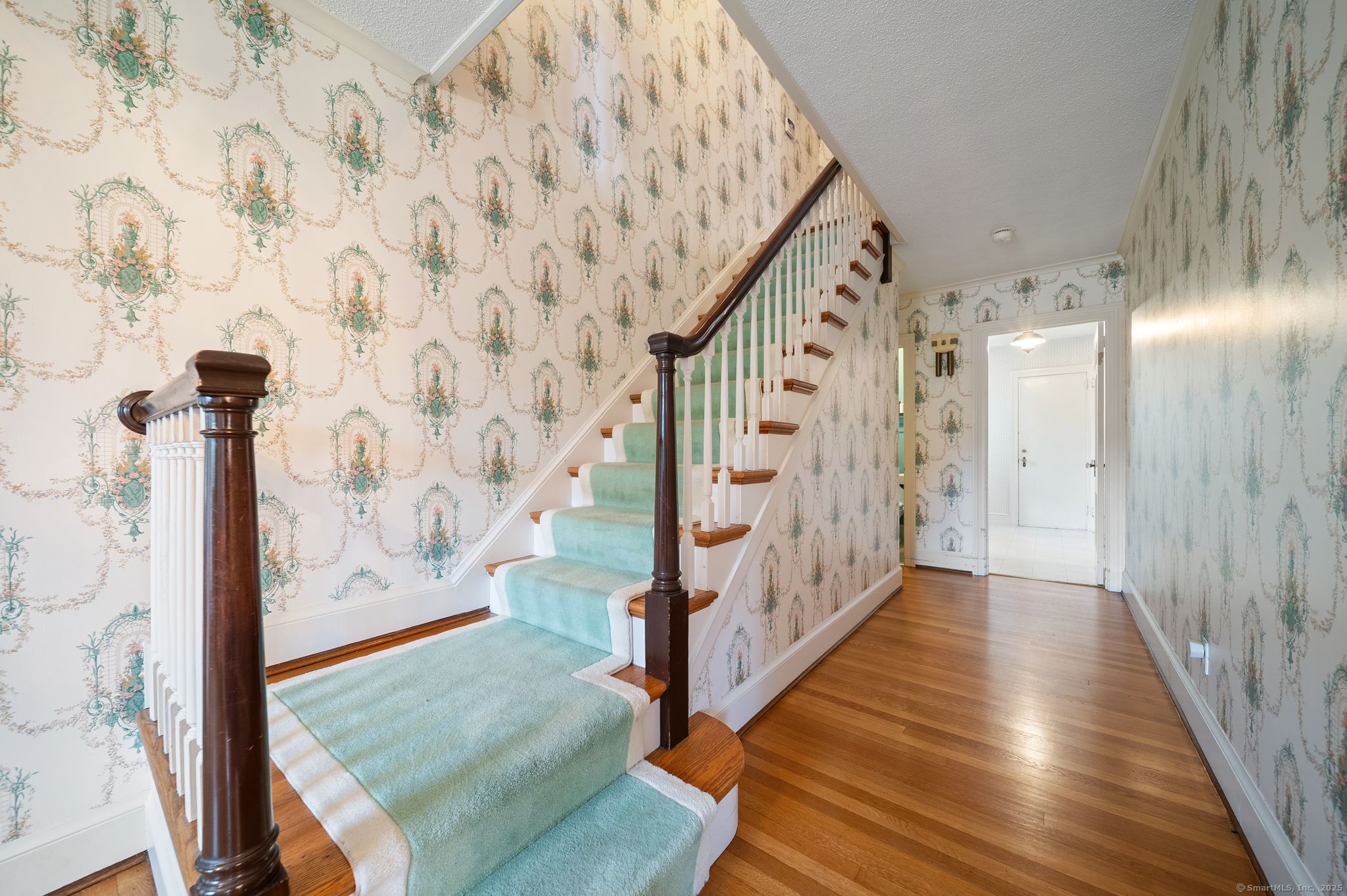 129 Ridgewood Road