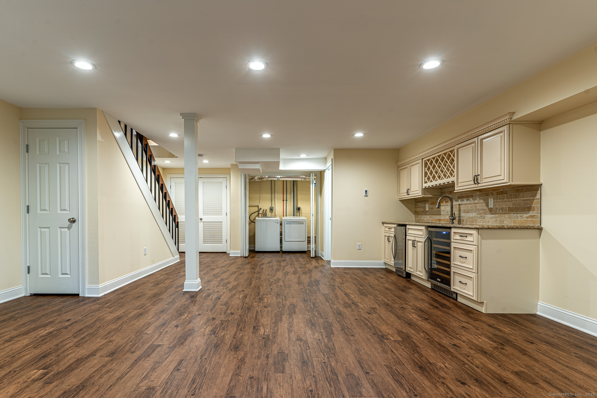 67 Riverside Avenue 67