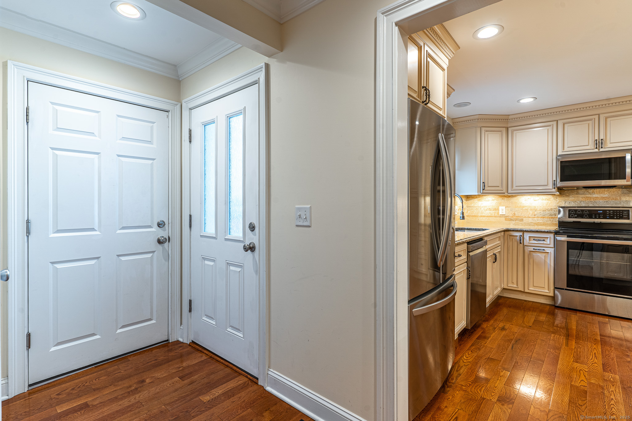 67 Riverside Avenue 67