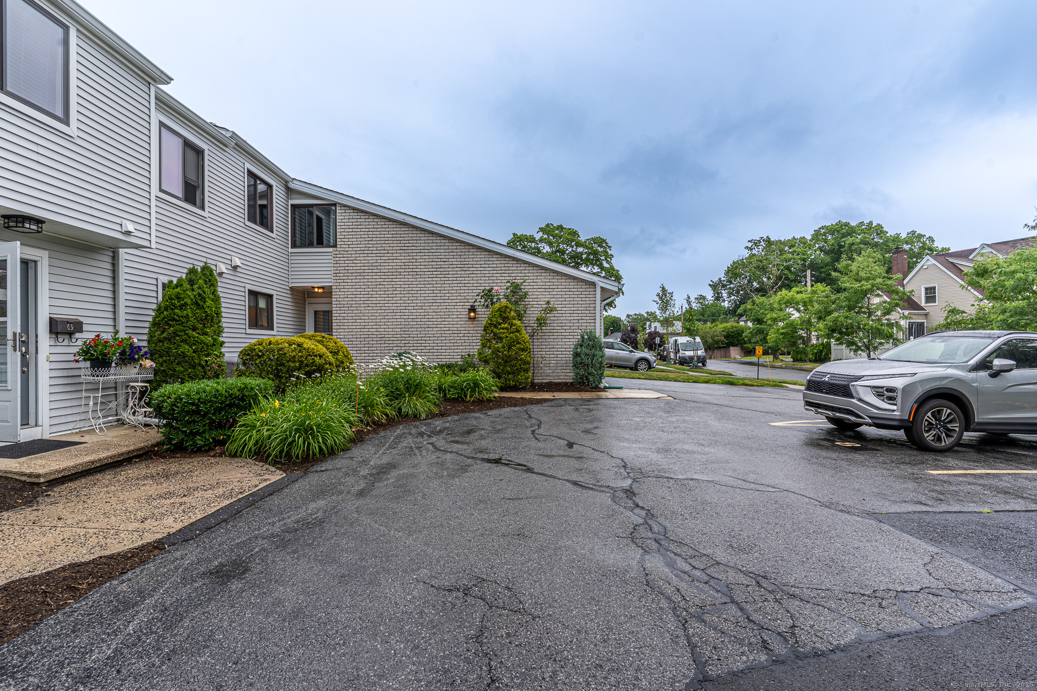 67 Riverside Avenue 67