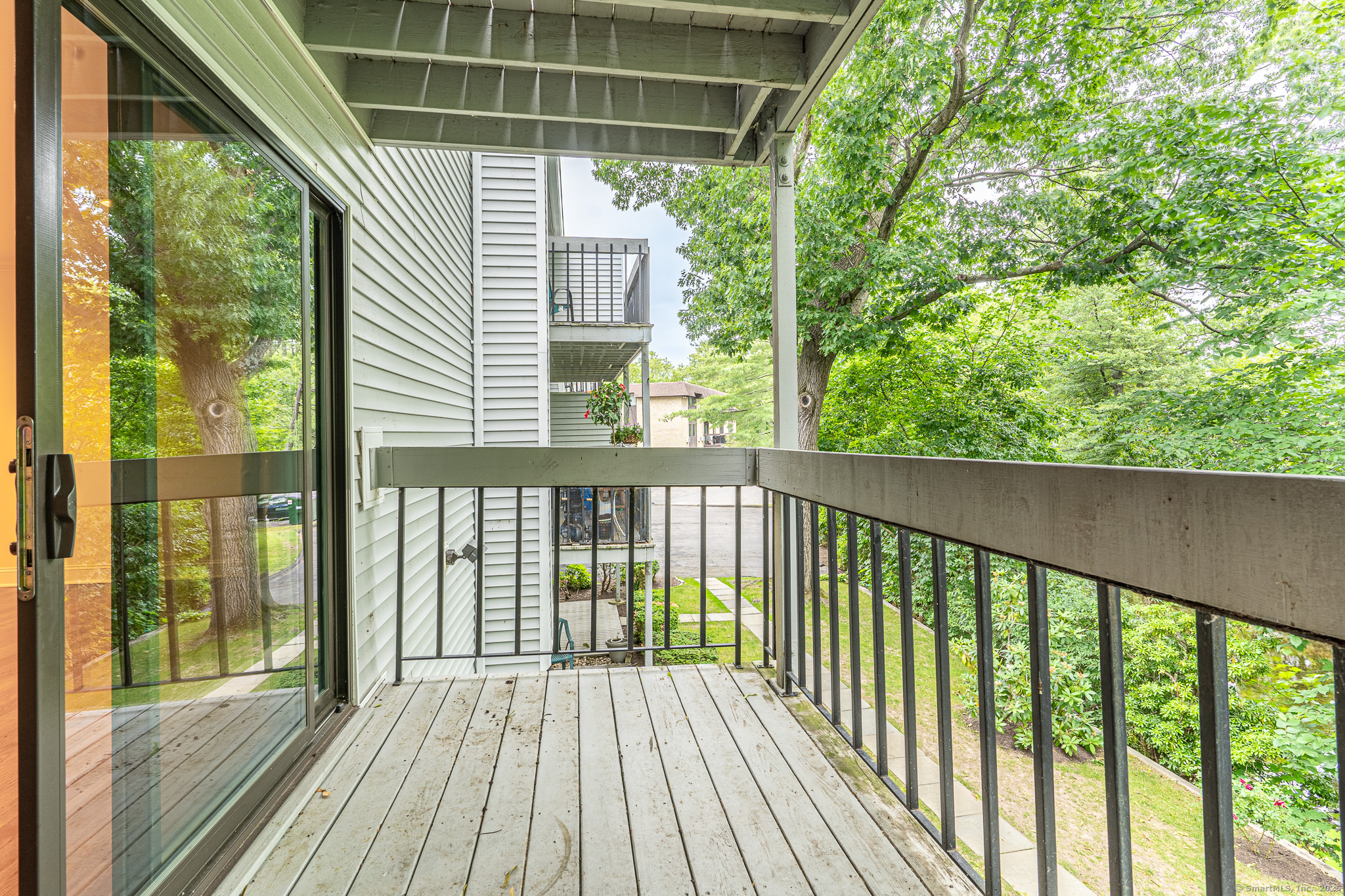 67 Riverside Avenue 67