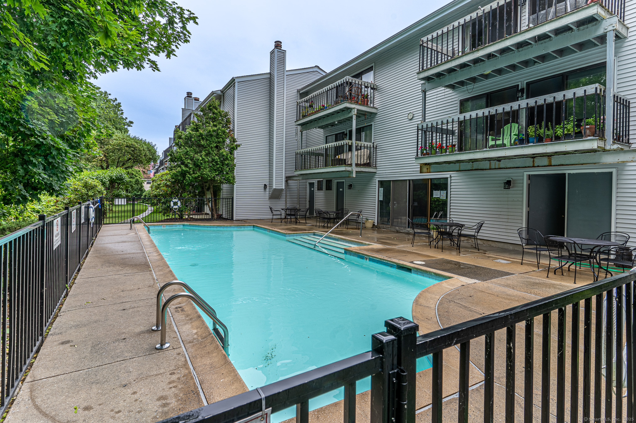 67 Riverside Avenue 67
