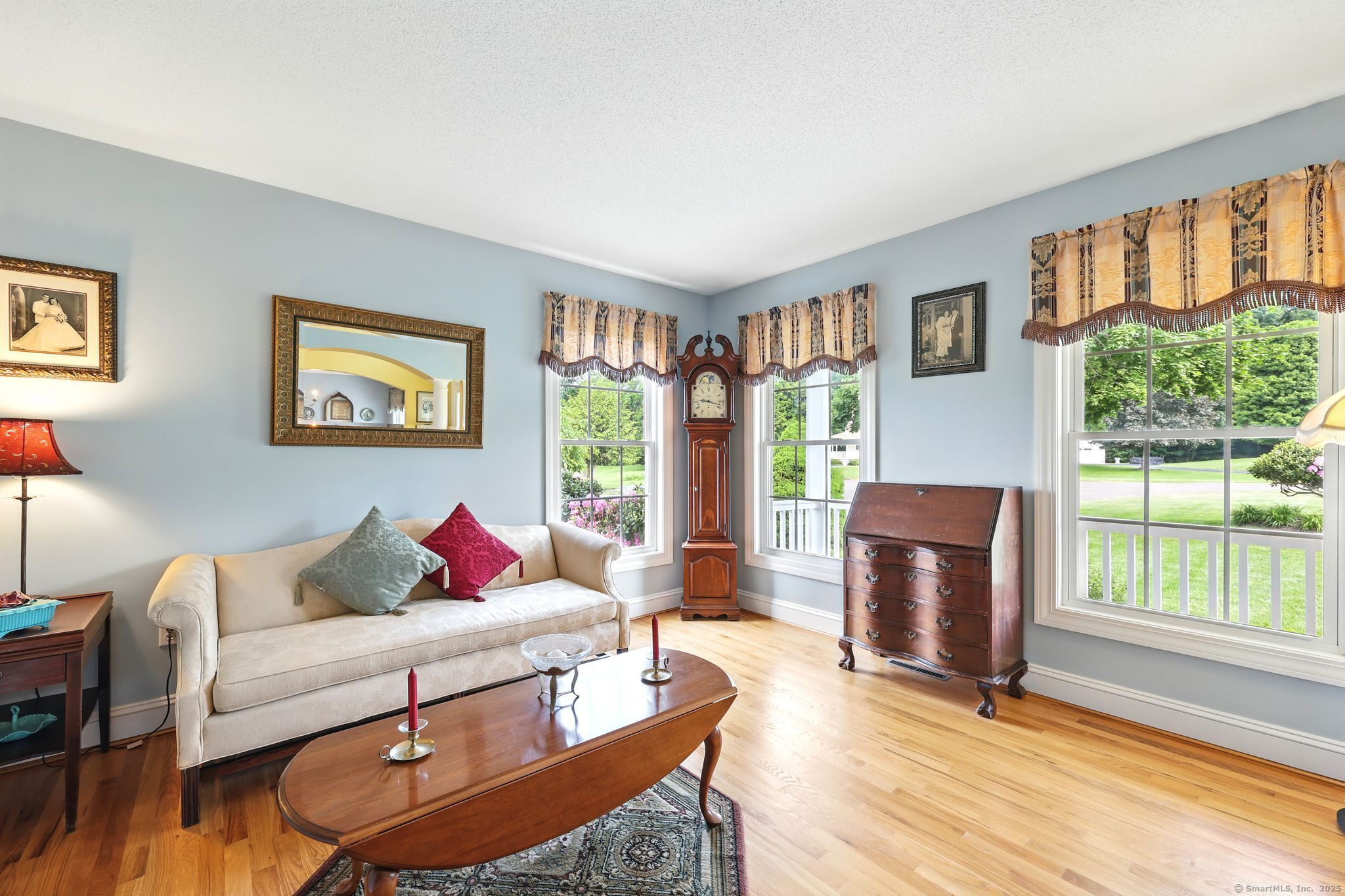 7 Brook Wood Court