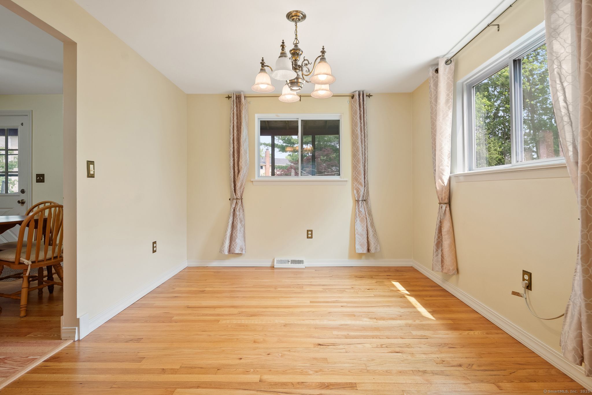 76 Cloverdale Drive