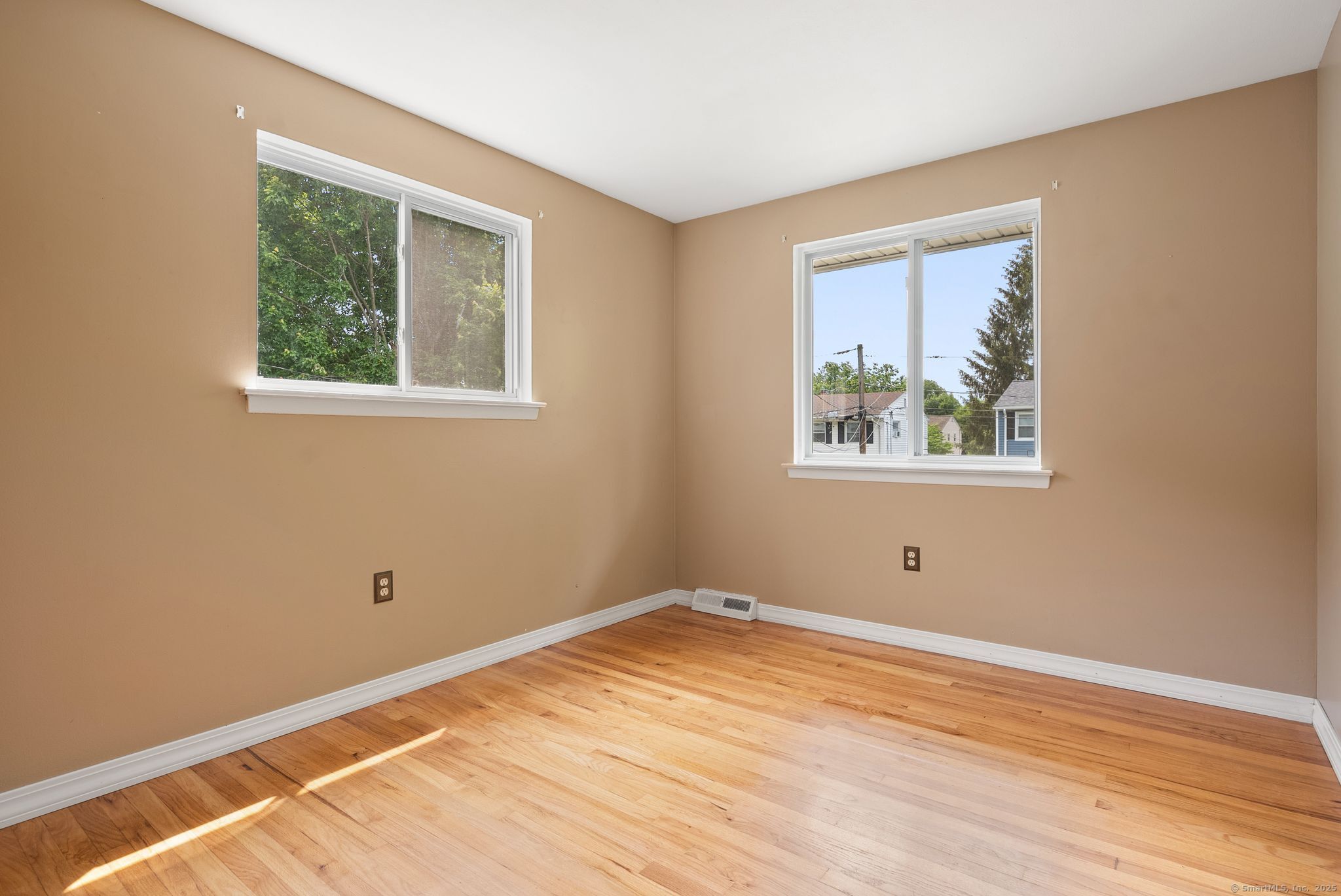 76 Cloverdale Drive