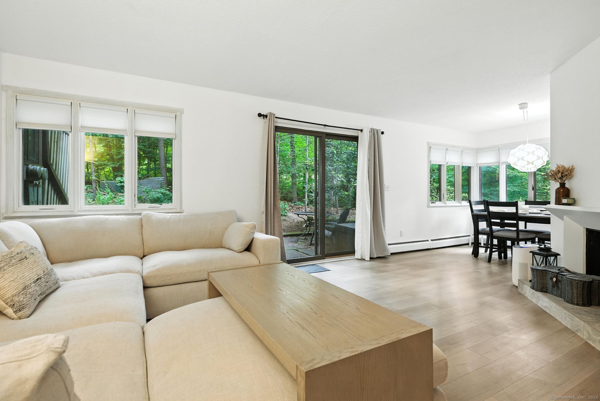 4 Earls Court 4C