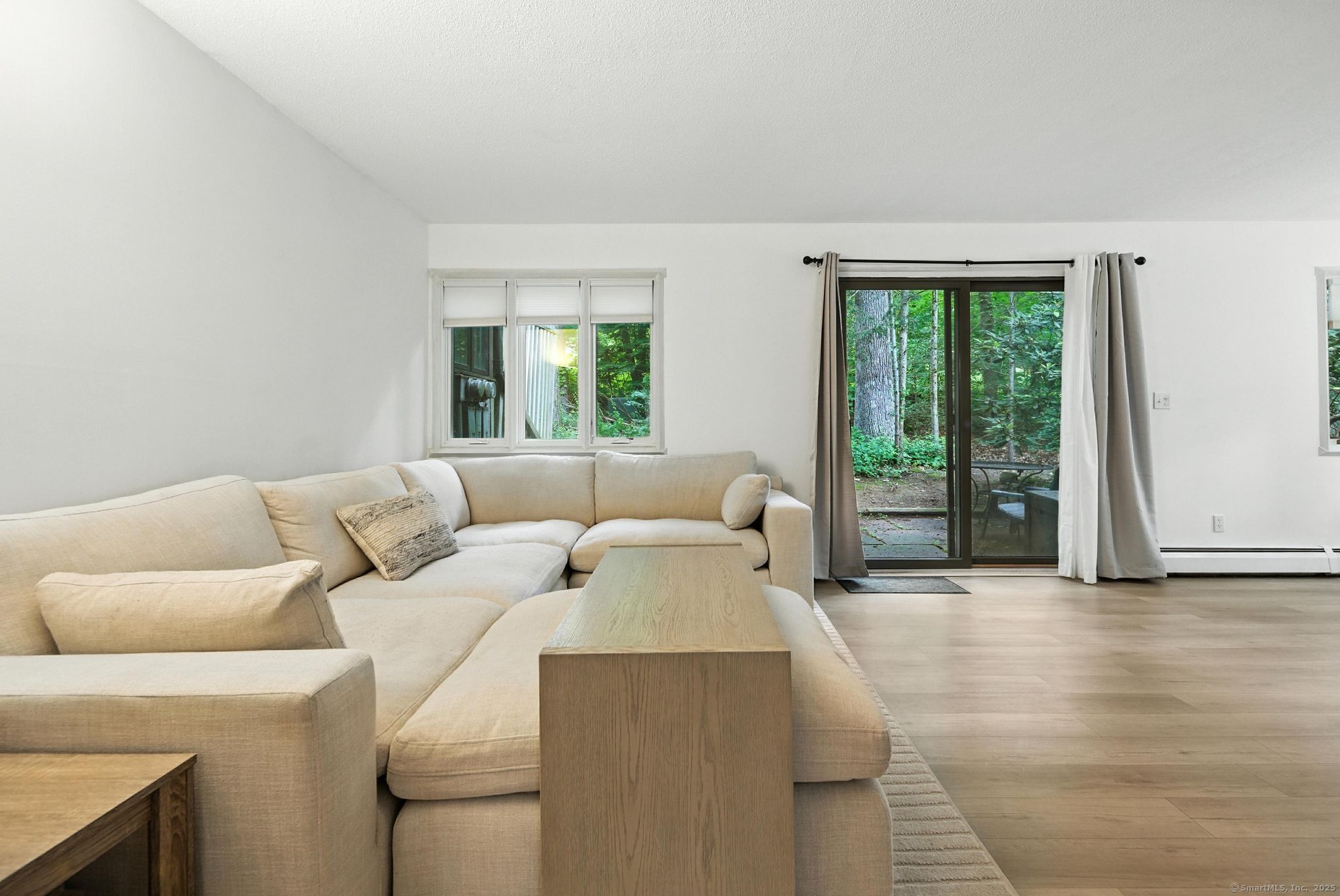 4 Earls Court 4C
