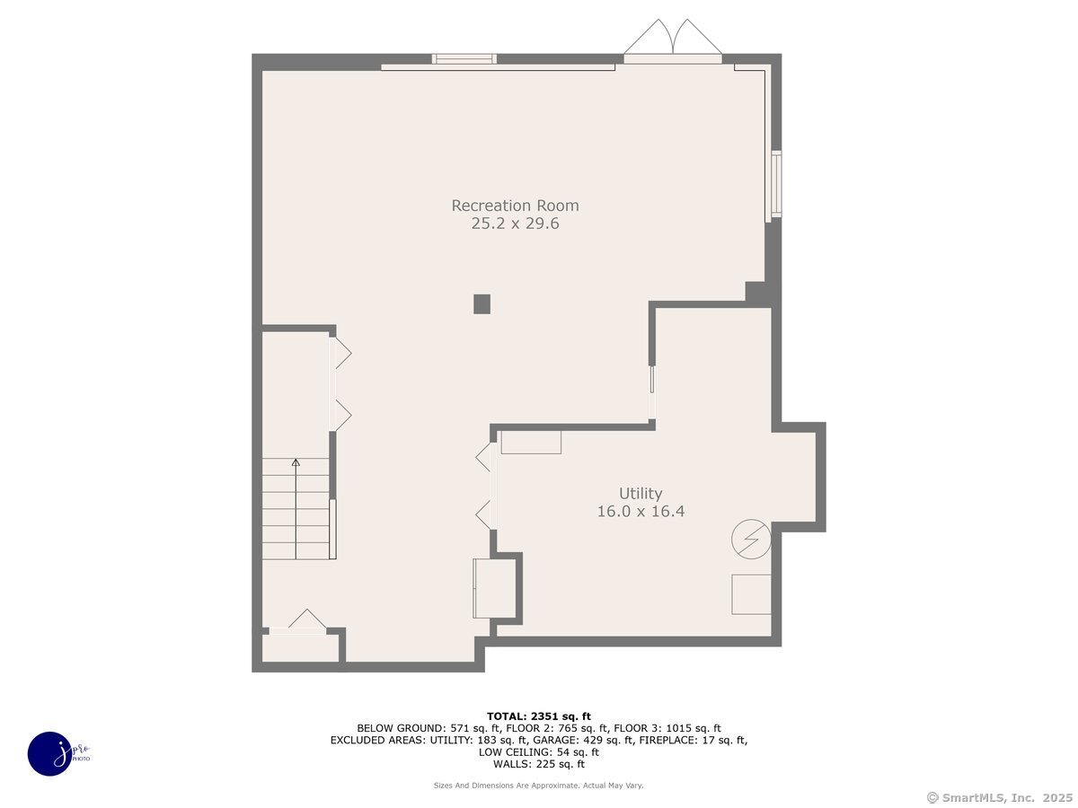49 Riverside Court