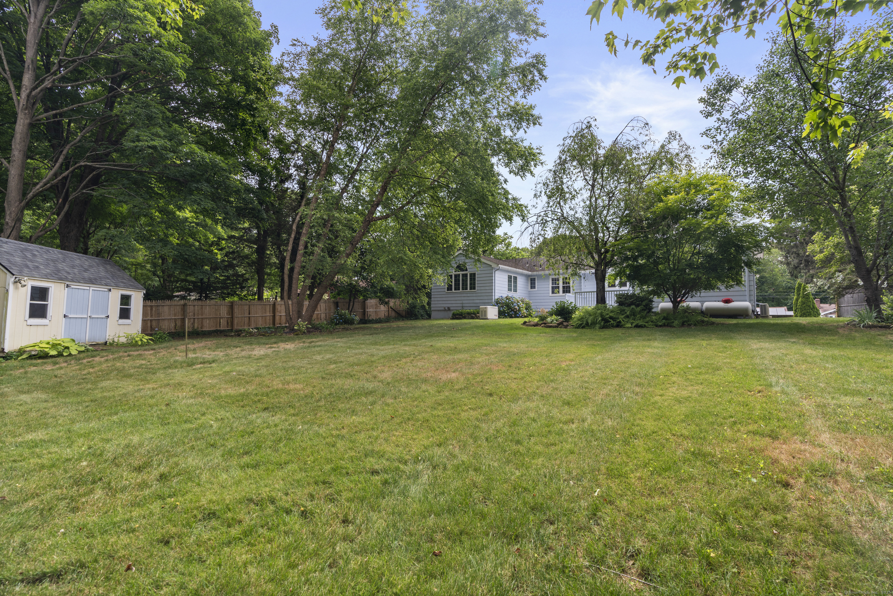 7 Northeast Drive