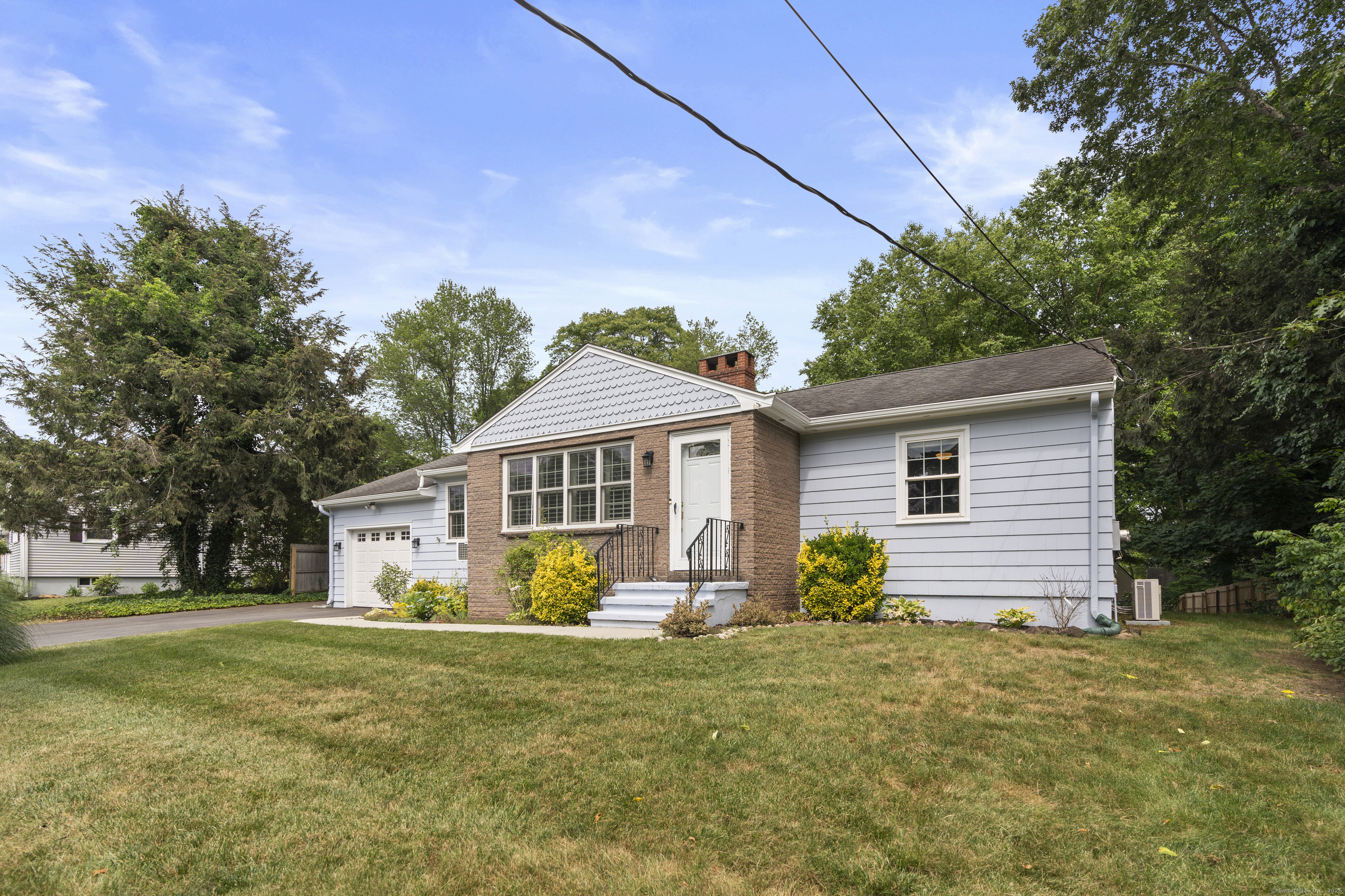 7 Northeast Drive