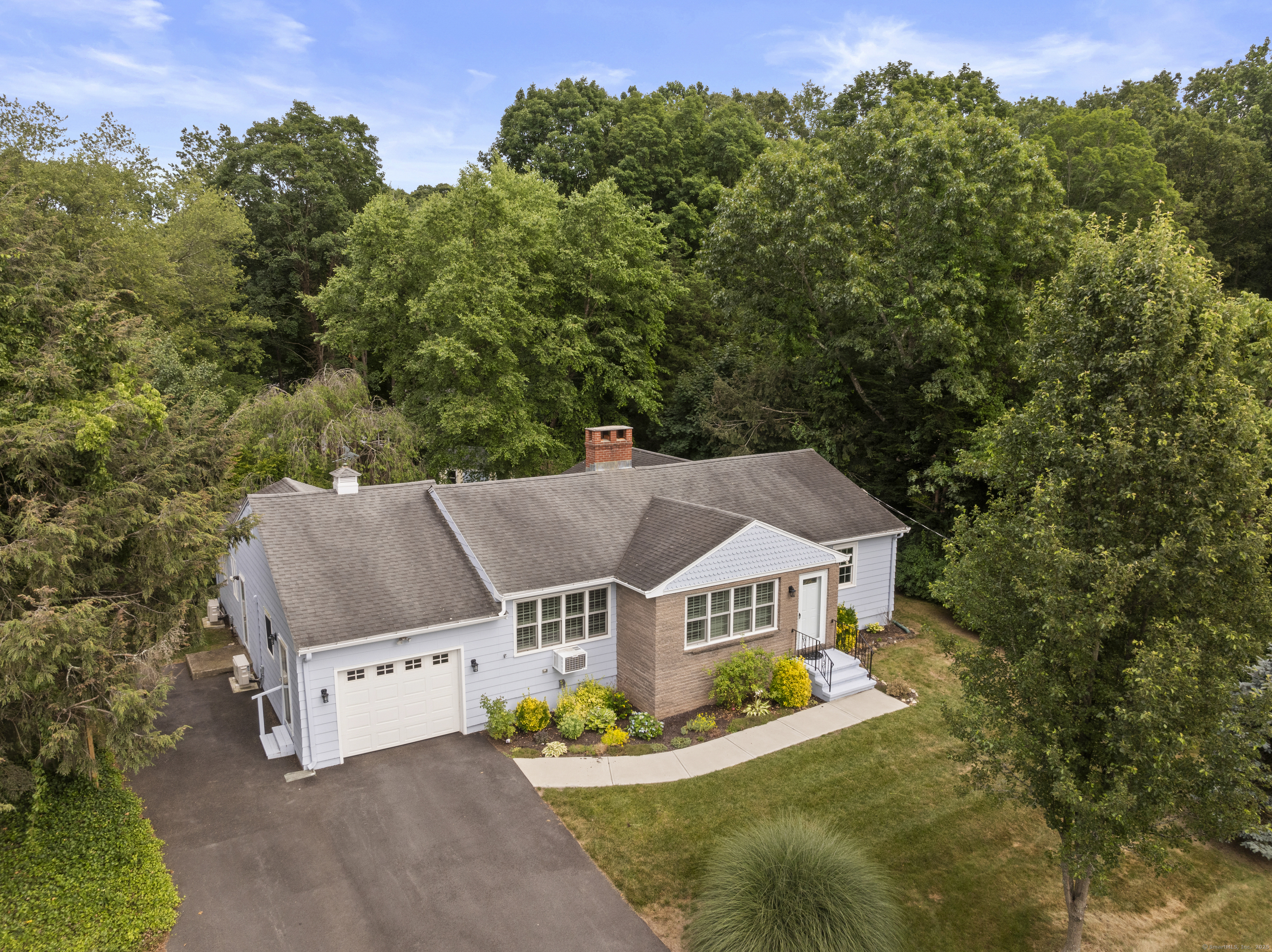 7 Northeast Drive