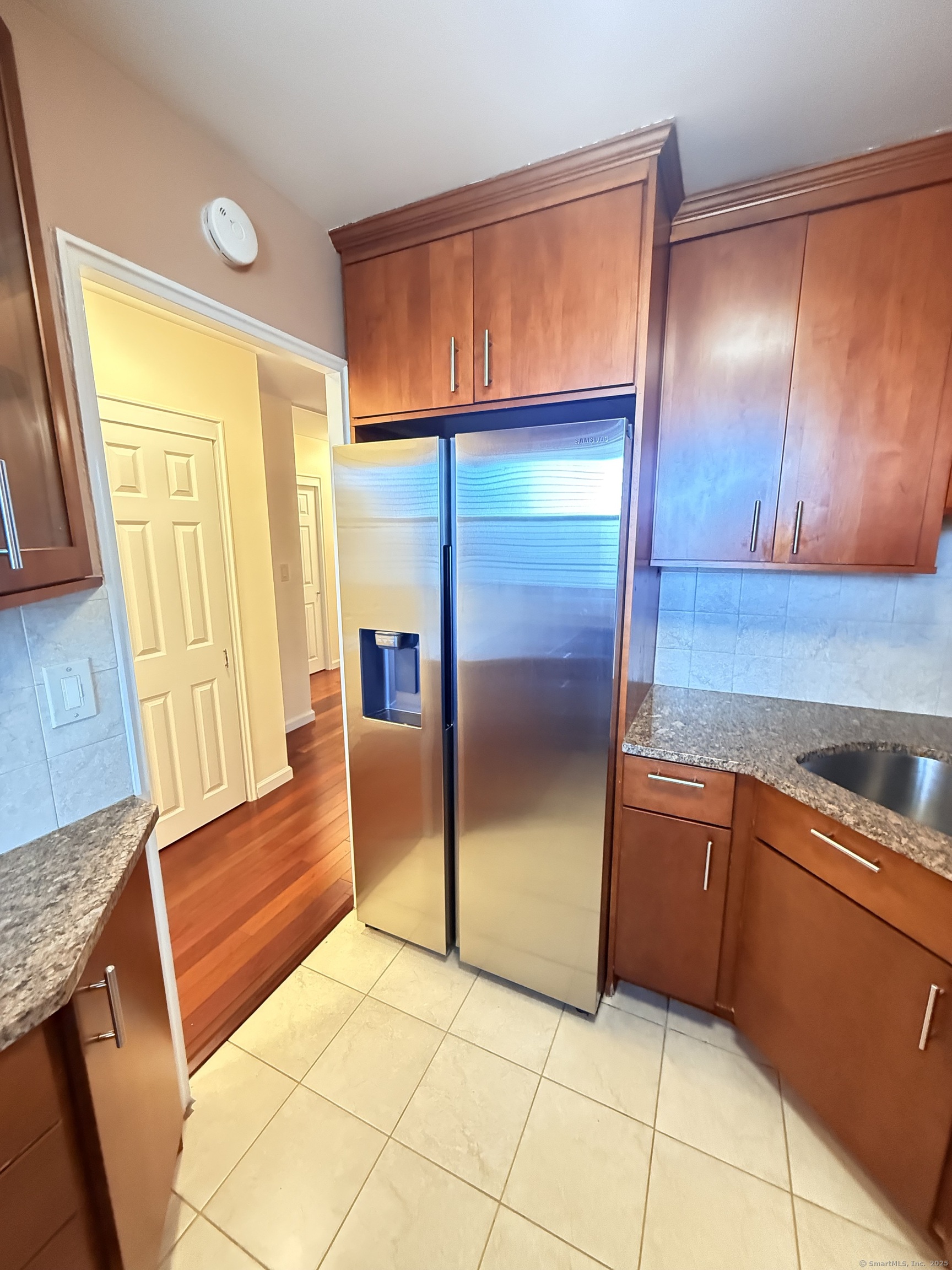 91 Strawberry Hill Avenue 939