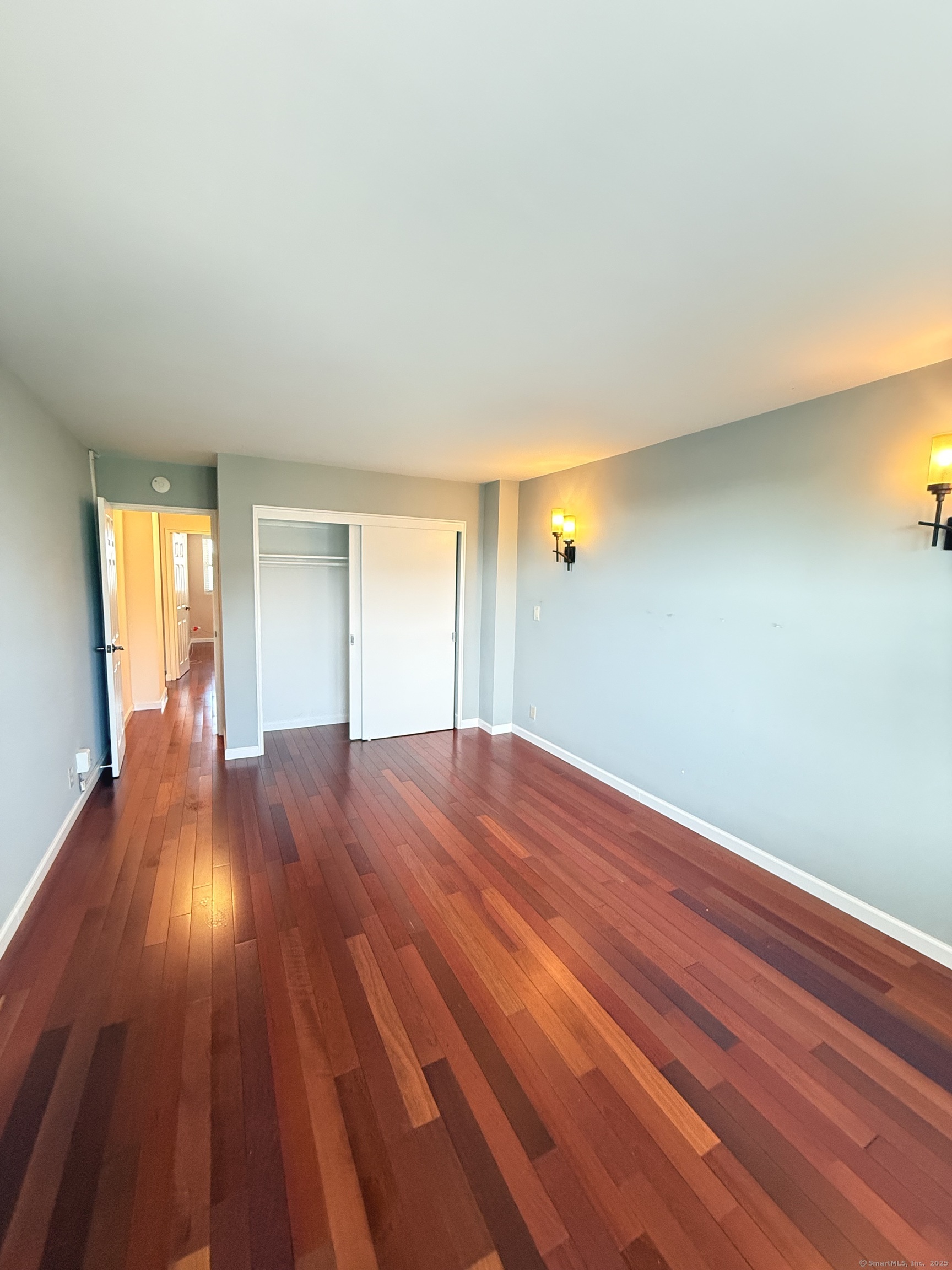 91 Strawberry Hill Avenue 939