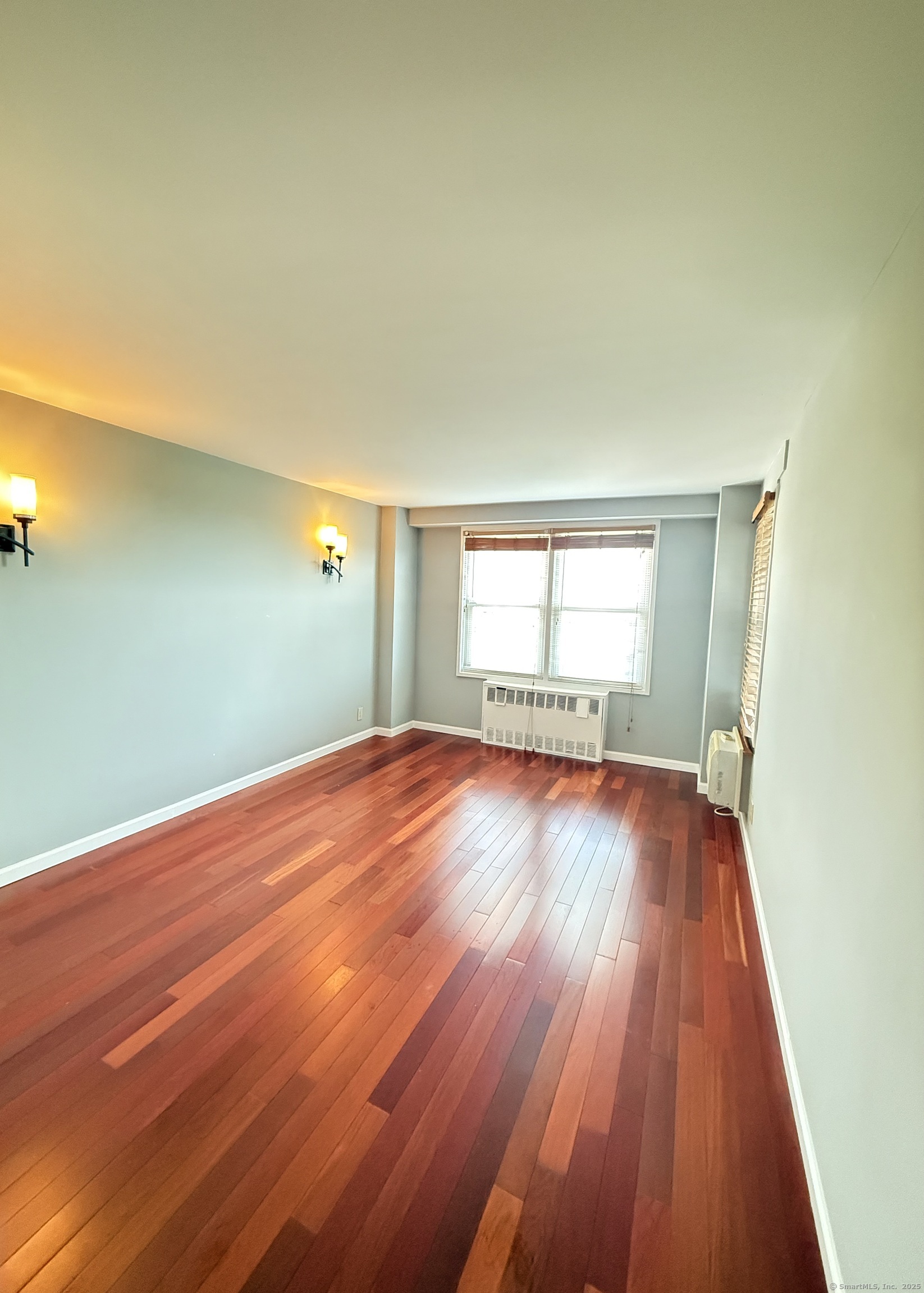 91 Strawberry Hill Avenue 939