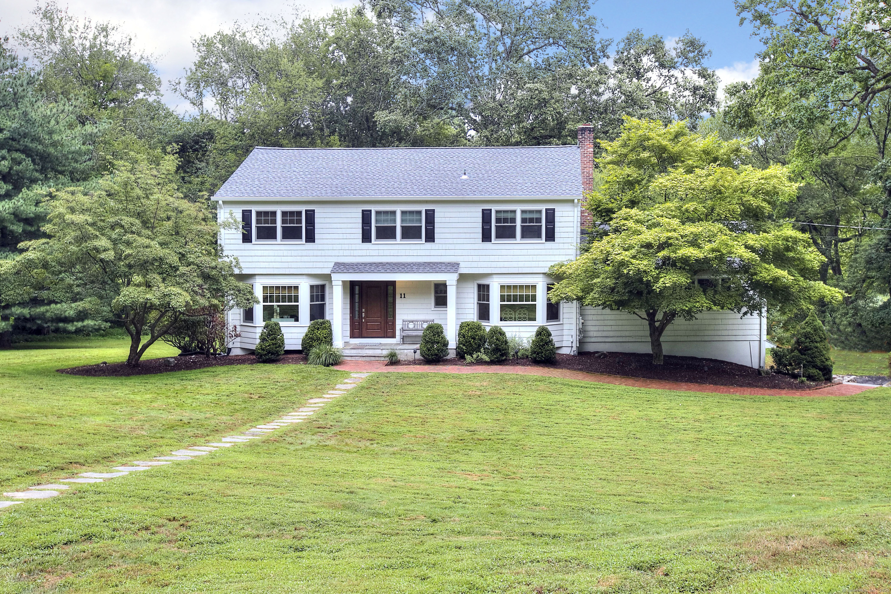 11 Turkey Hill Circle