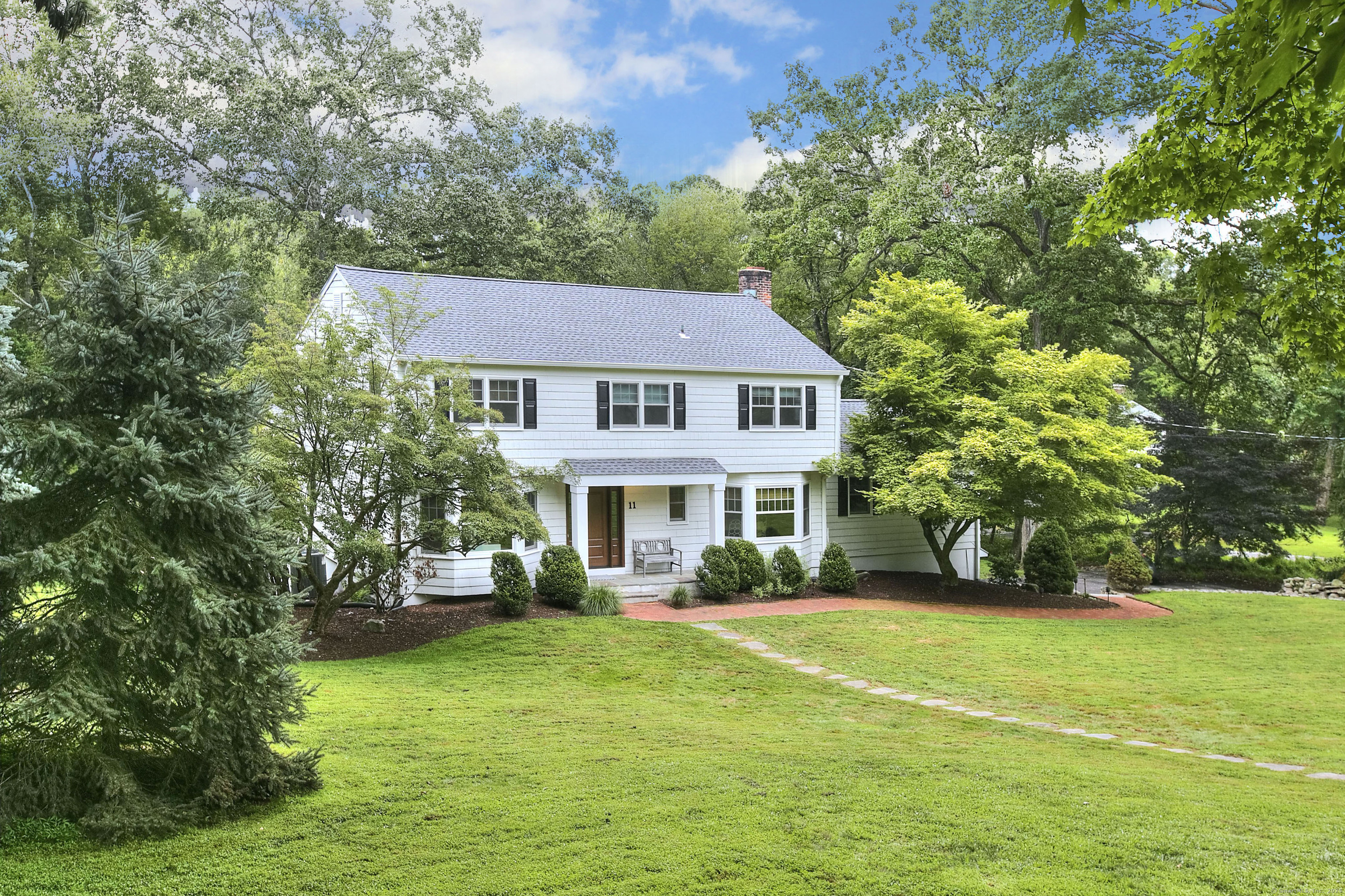 11 Turkey Hill Circle