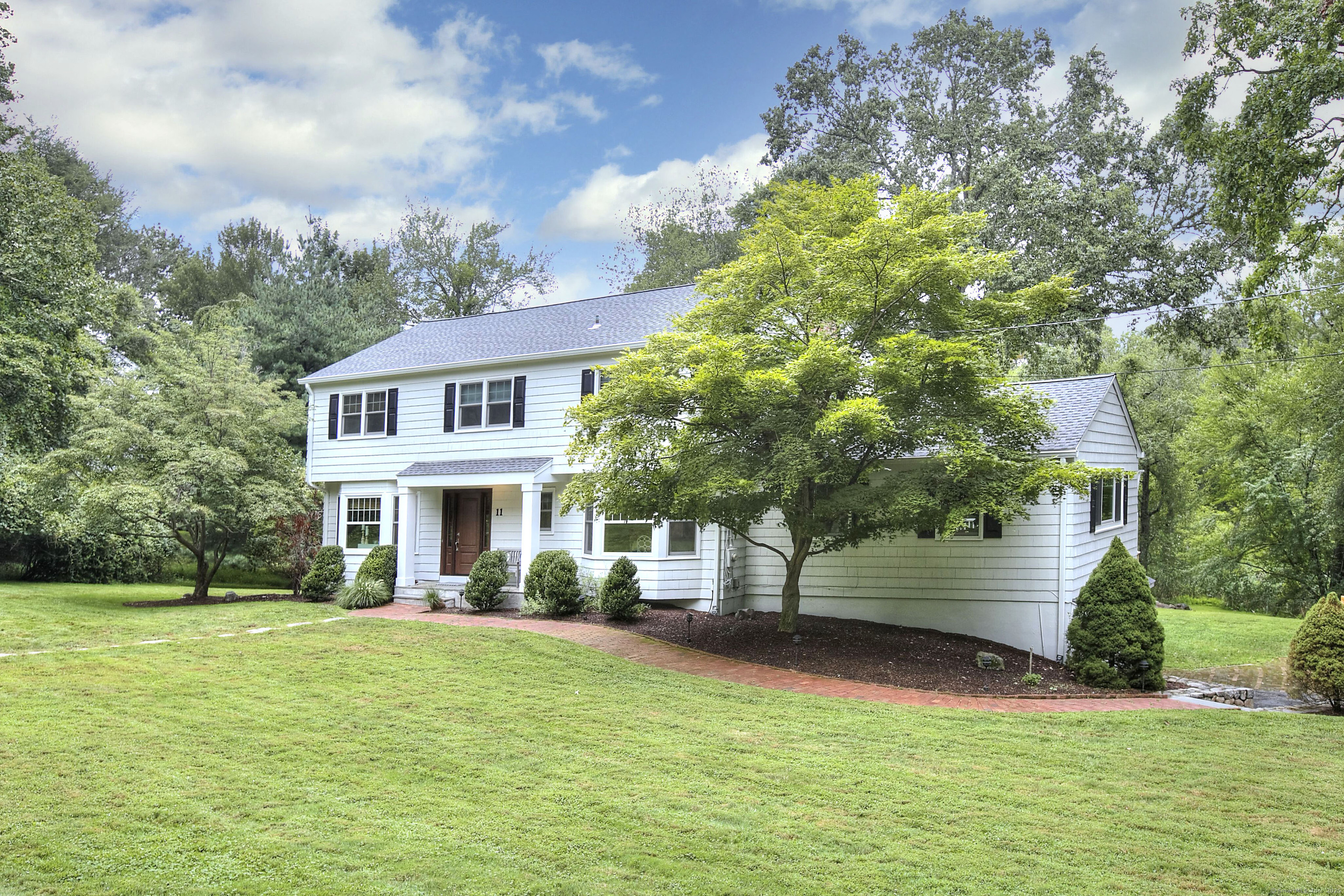 11 Turkey Hill Circle
