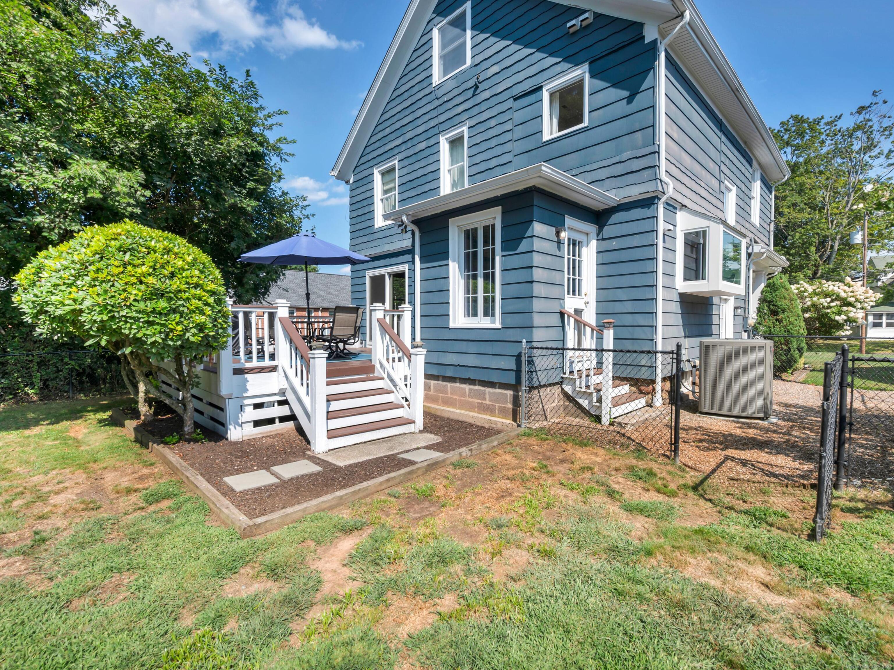 497 Maple Avenue